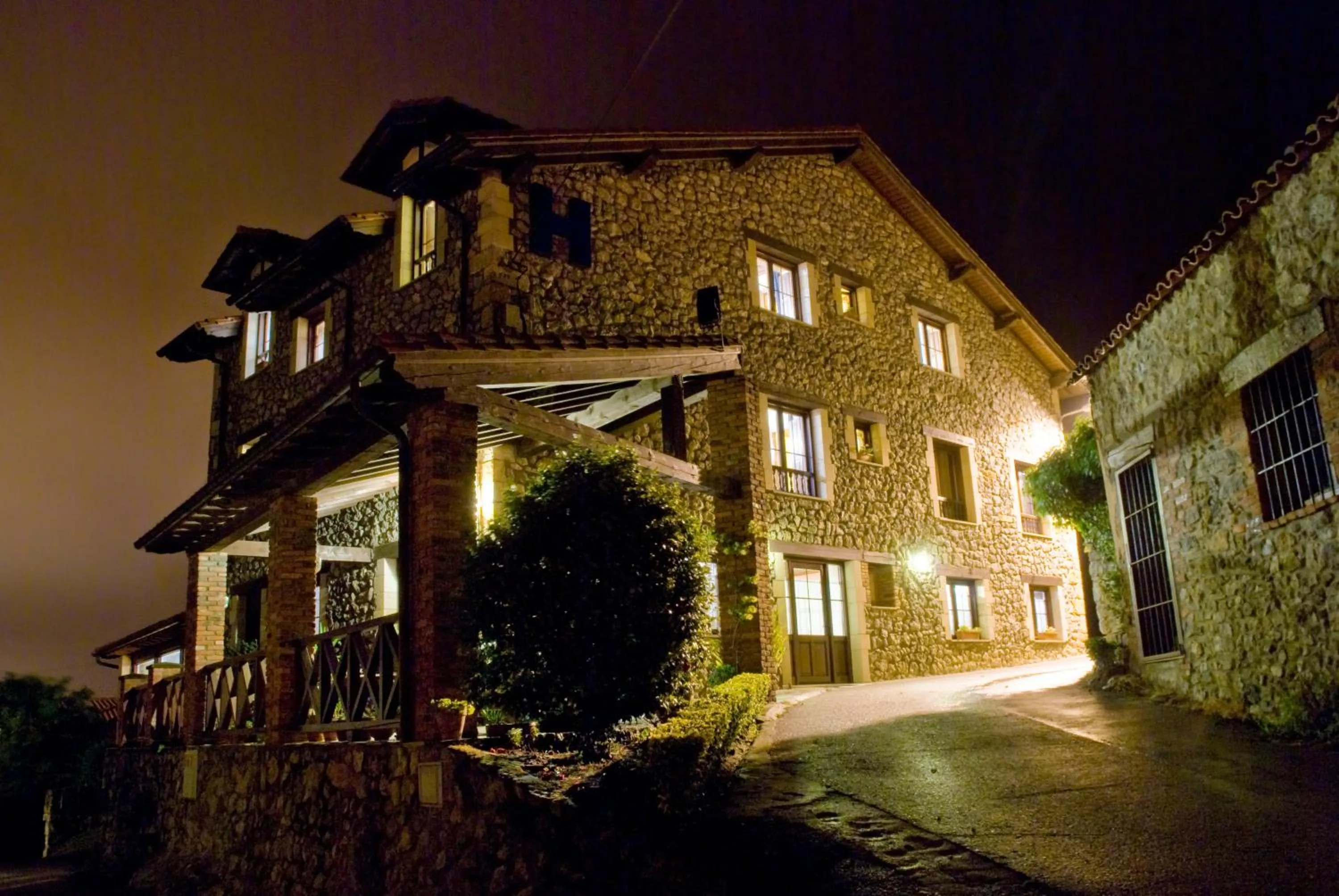 Property building in Posada Rural Entrecomillas