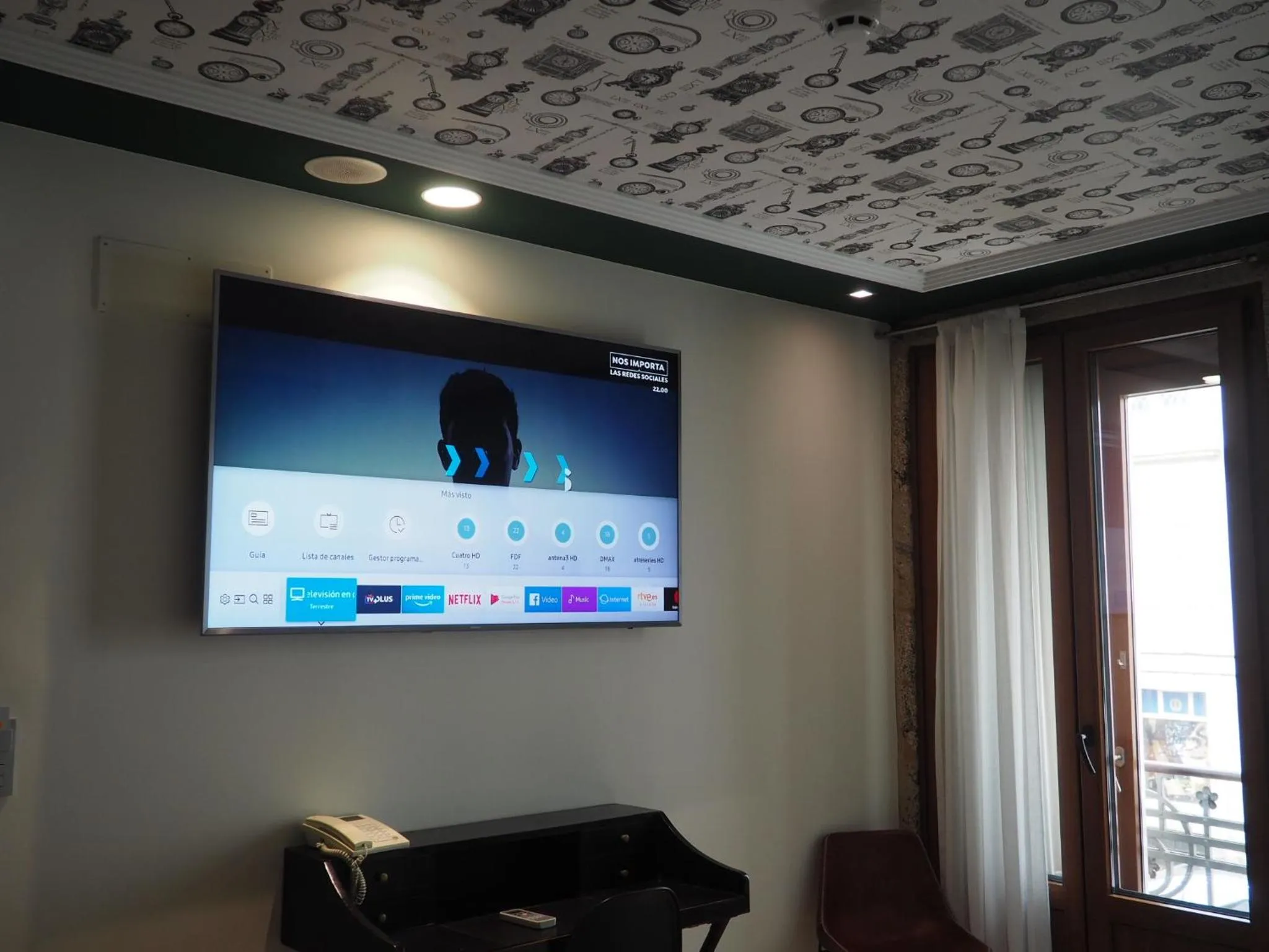 TV and multimedia in Casas Reais Boutique