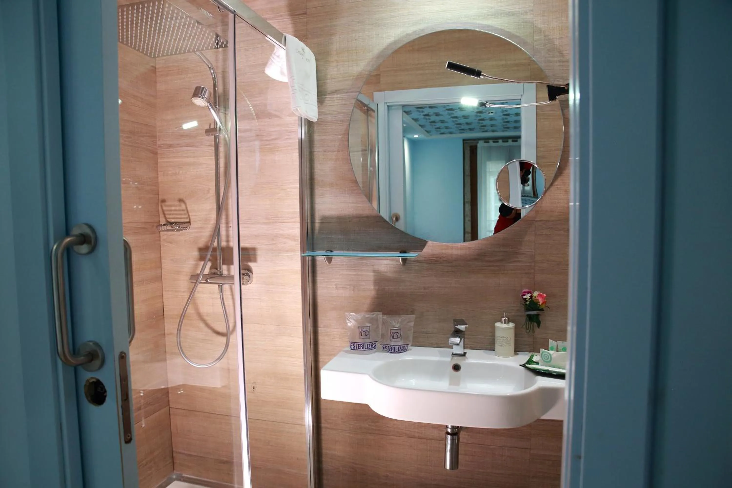 Shower in Casas Reais Boutique