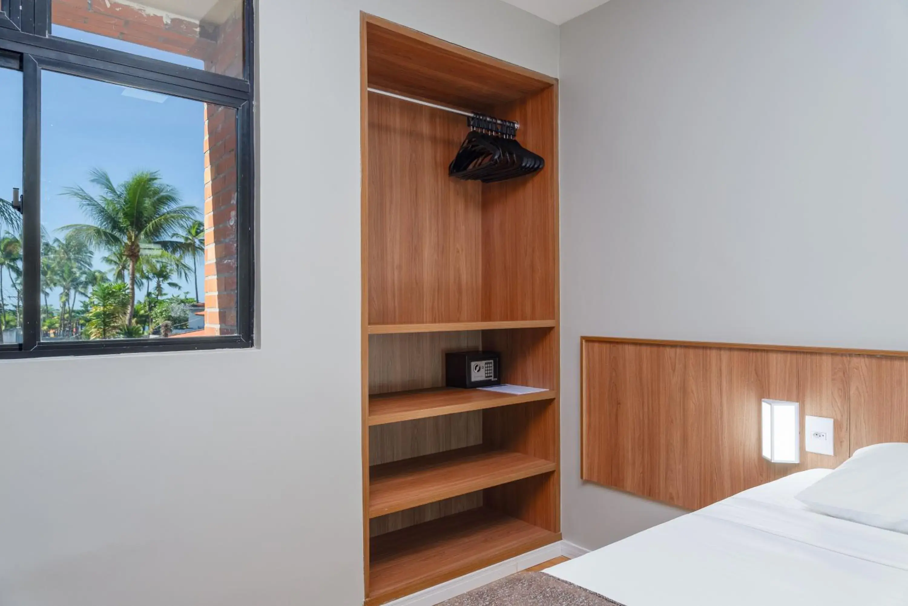 Bed in Ritz Plazamar Hotel Bed in Ritz Plazamar Hotel