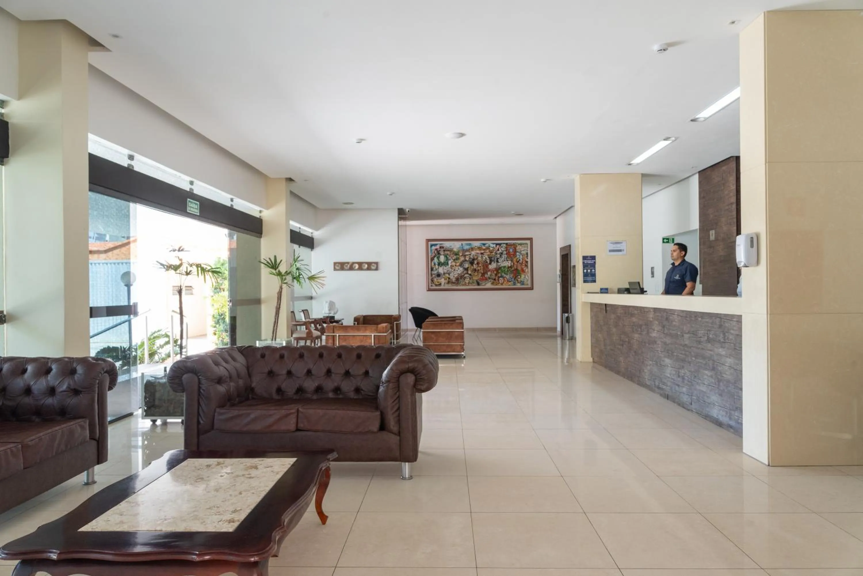 Seating area in Ritz Plazamar Hotel