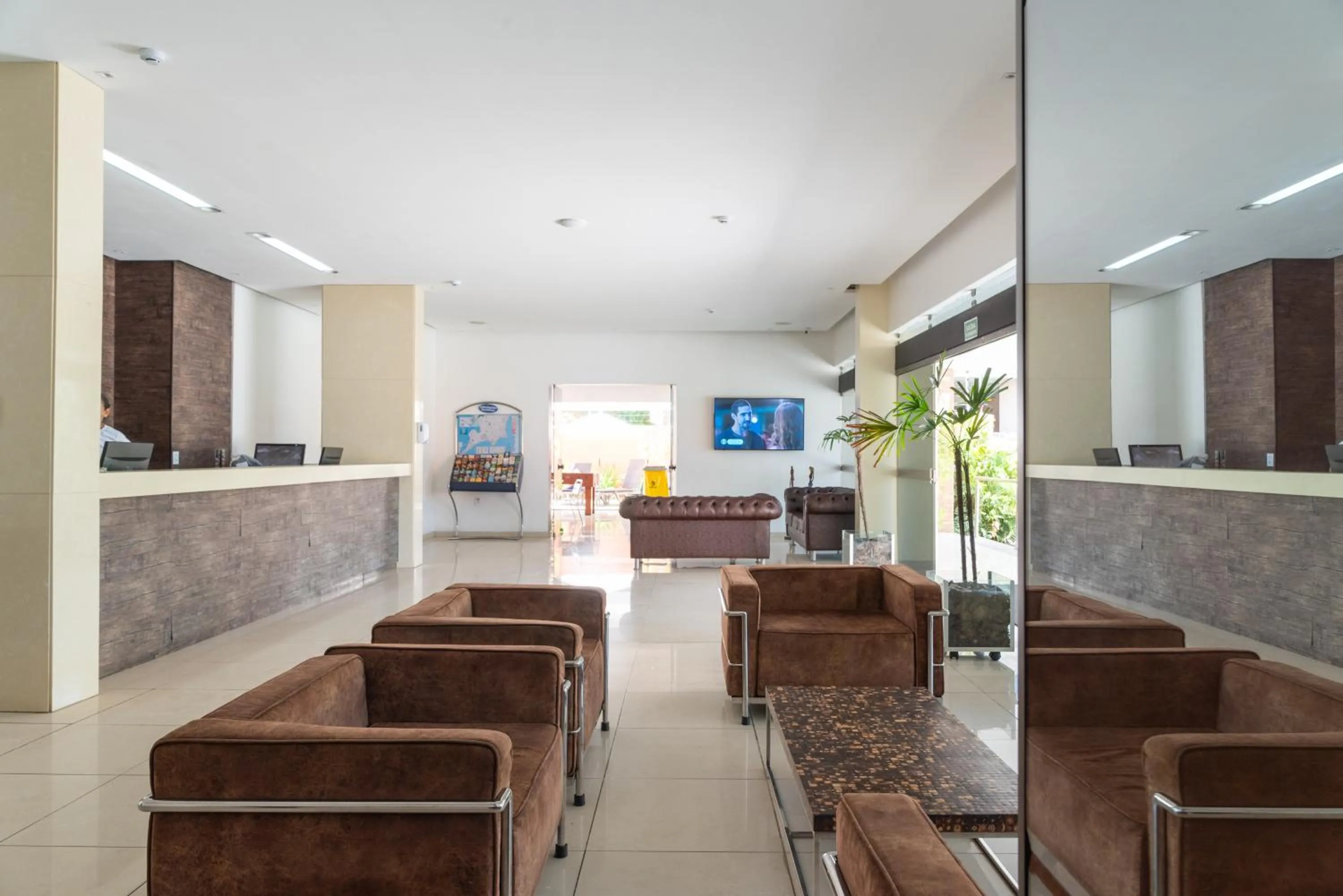 Seating area in Ritz Plazamar Hotel