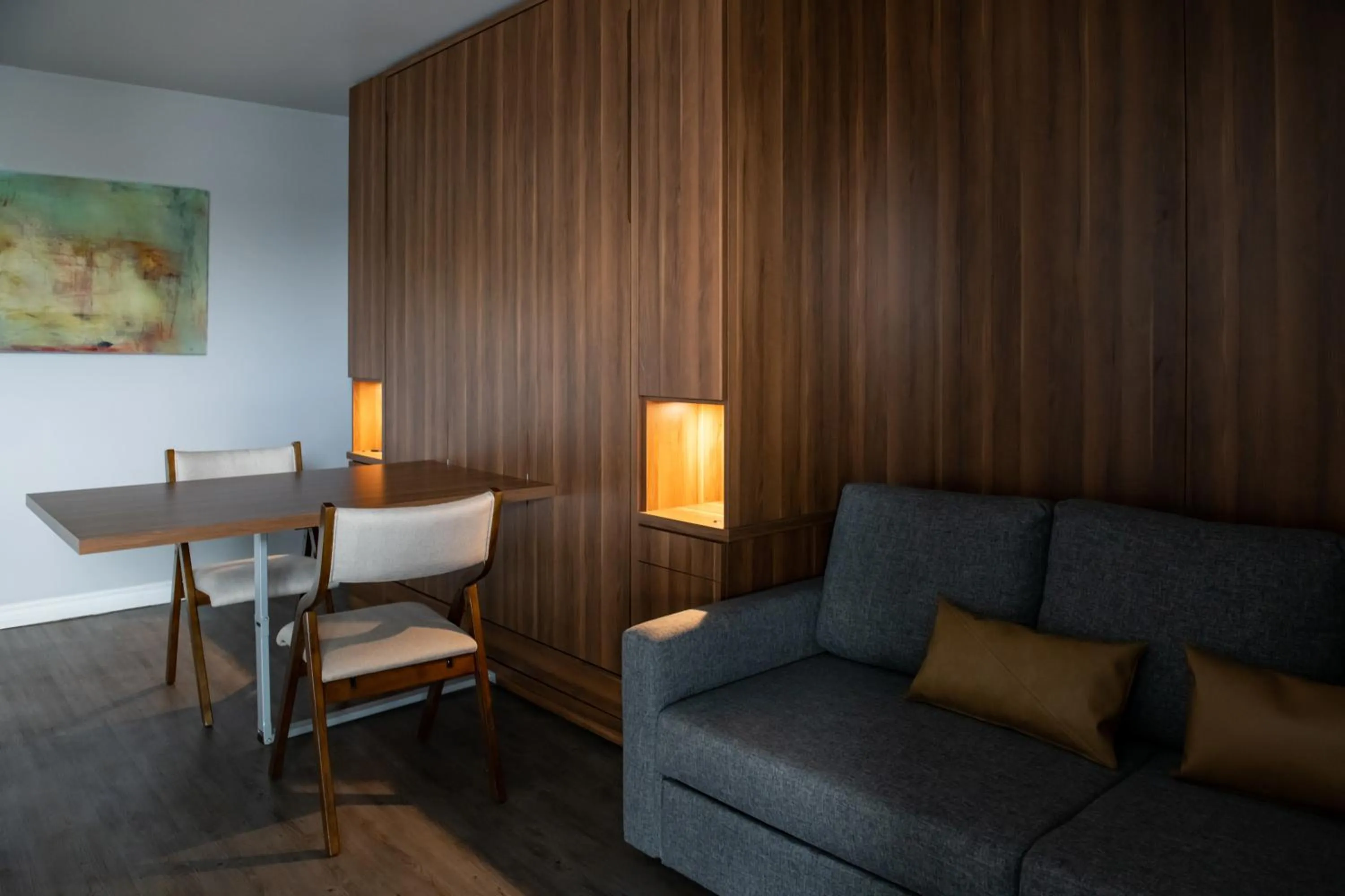 Property building in Auberge Des Îles