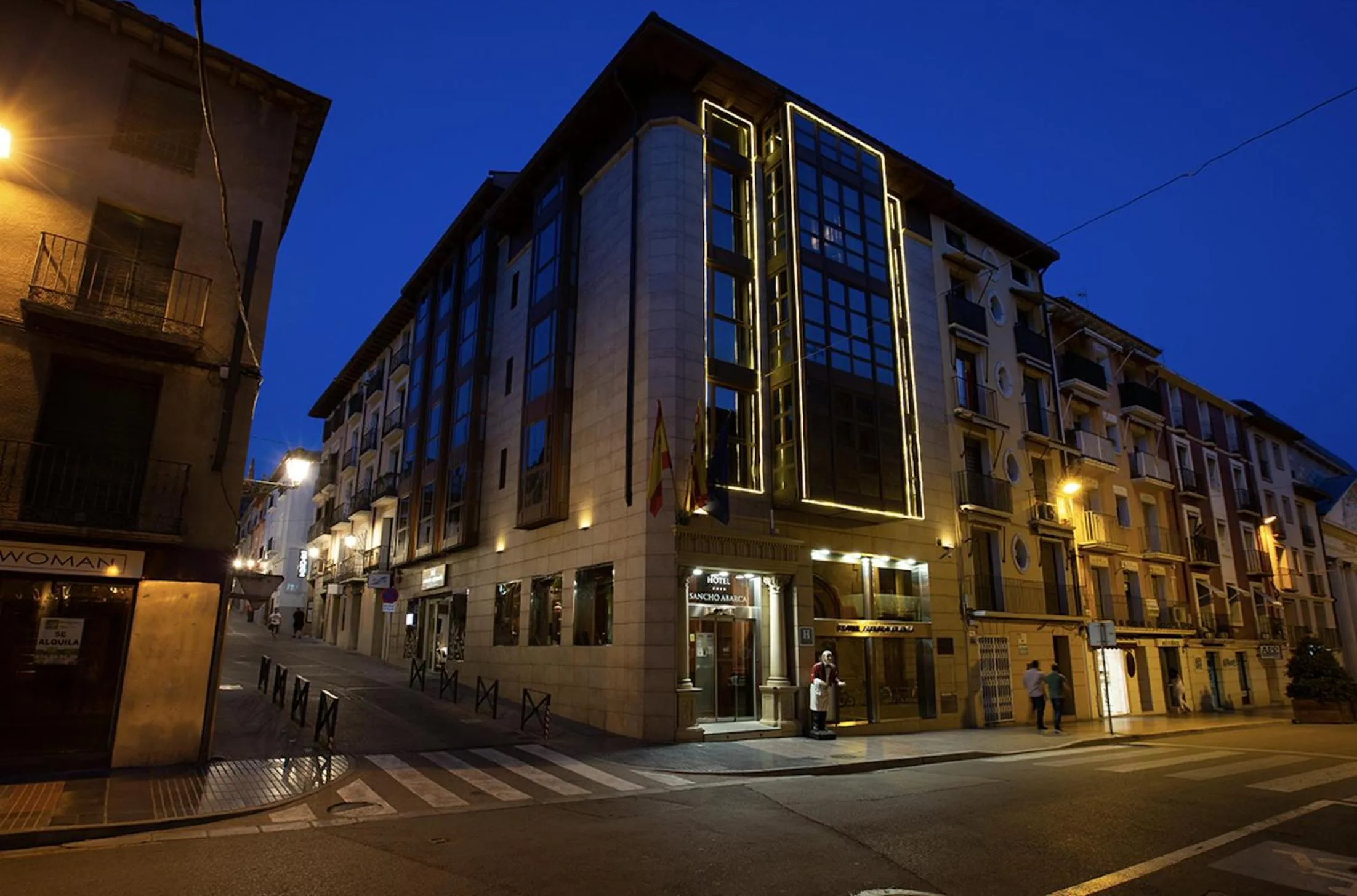 Facade/entrance in Hotel Sancho Abarca Petit SPA