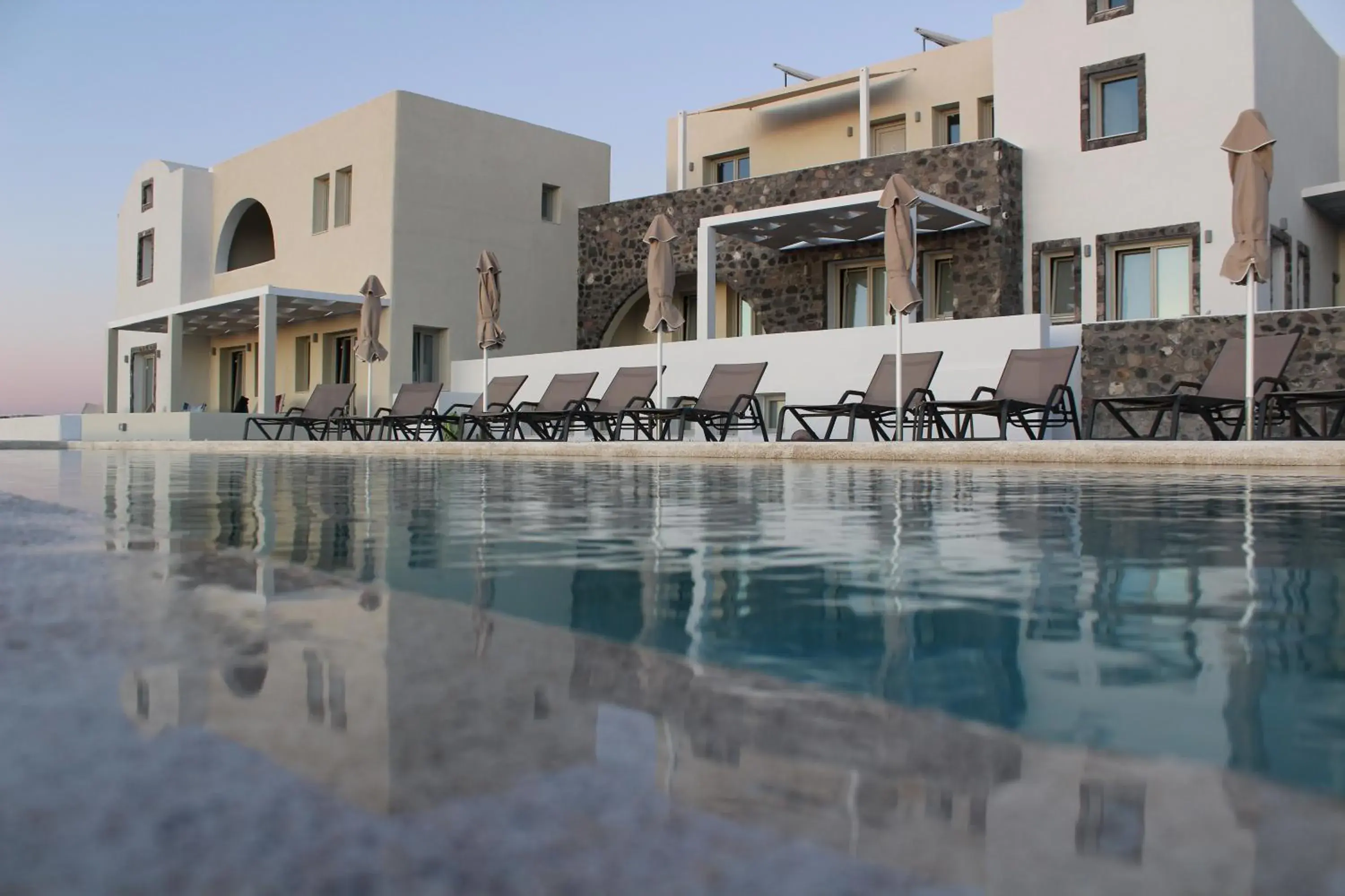 Swimming pool in Aplai Dome Swimming pool in Aplai Dome