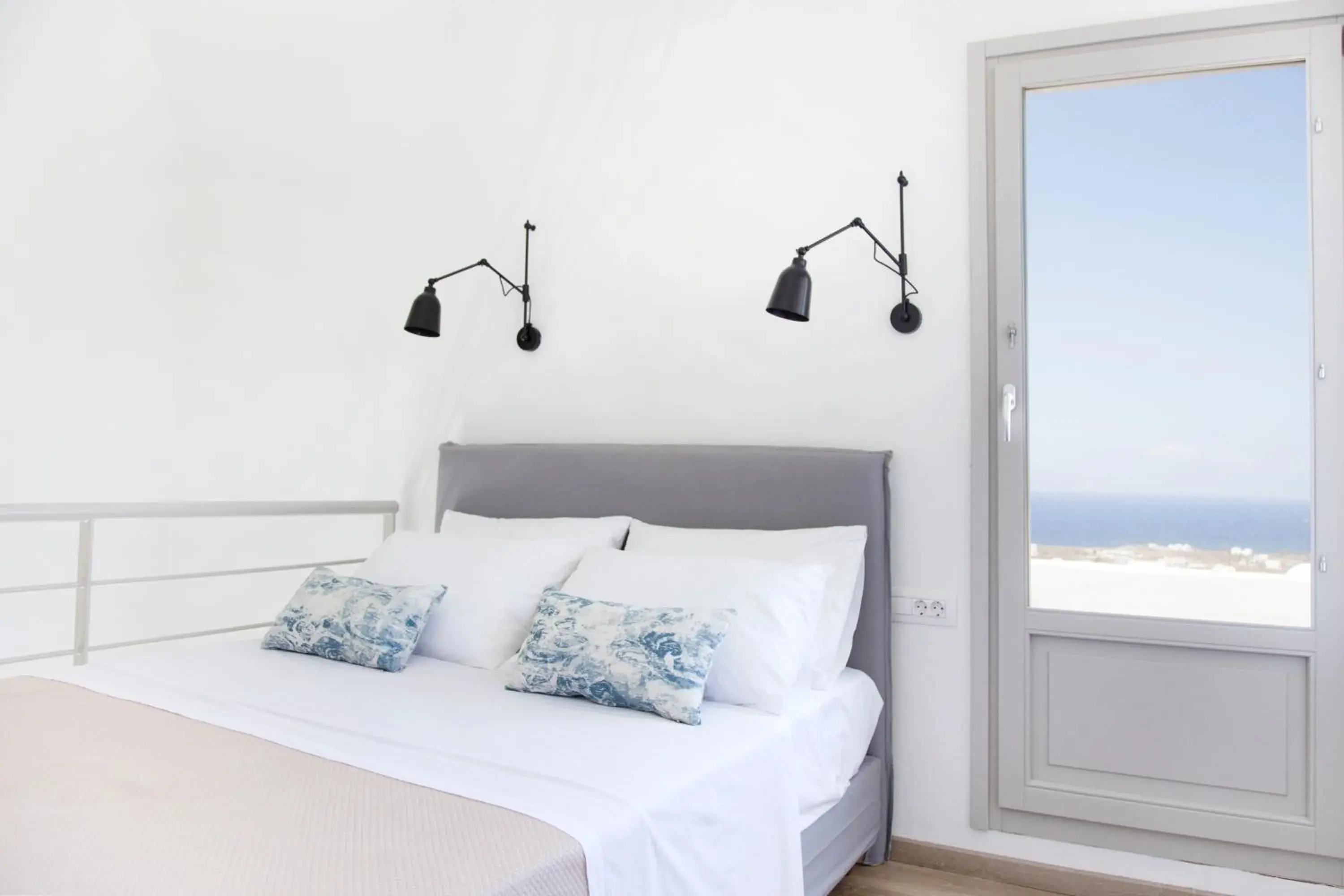 Bedroom, Bed in Aplai Dome Bedroom, Bed in Aplai Dome