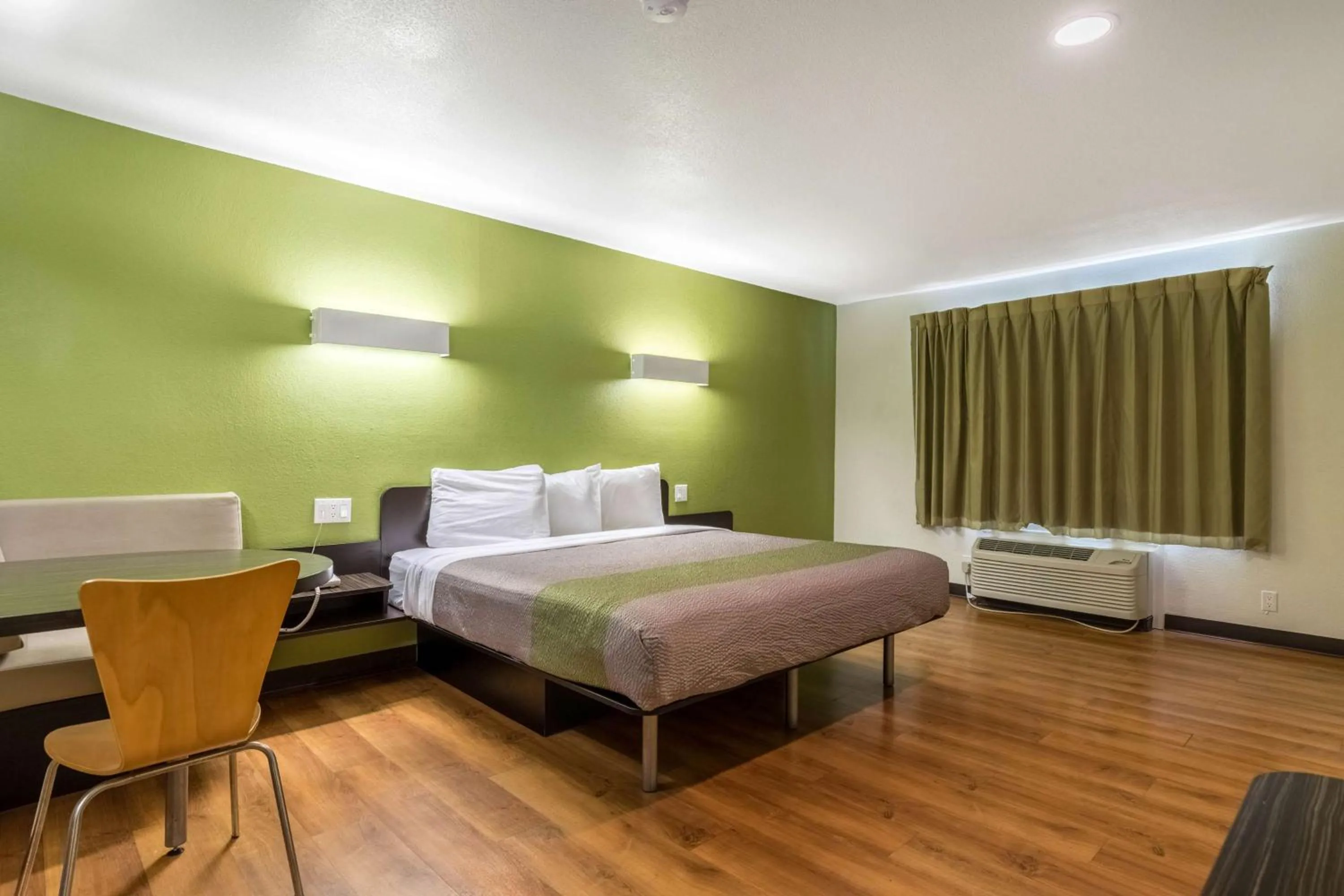 Photo of the whole room, Bed in Motel 6-Redlands, CA