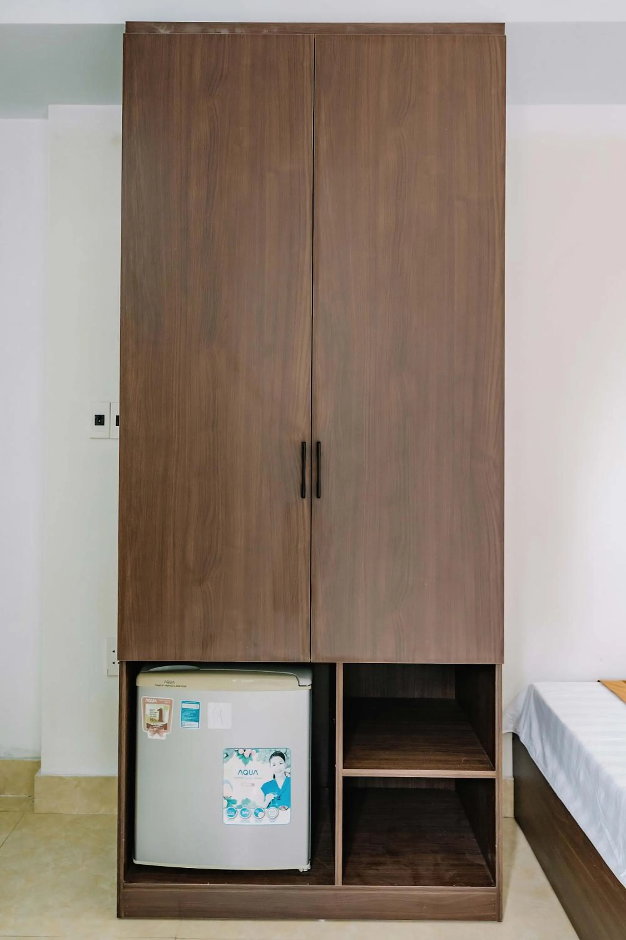 wardrobe in Phuong Dong Hotel