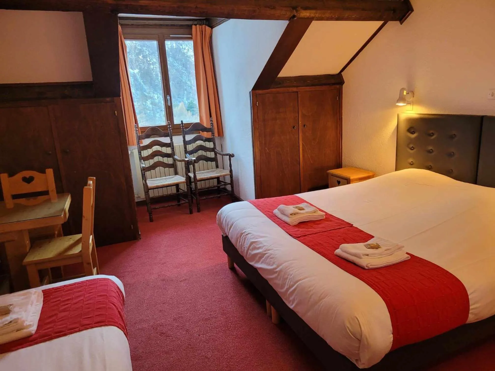 Bed in Hotel Castillan