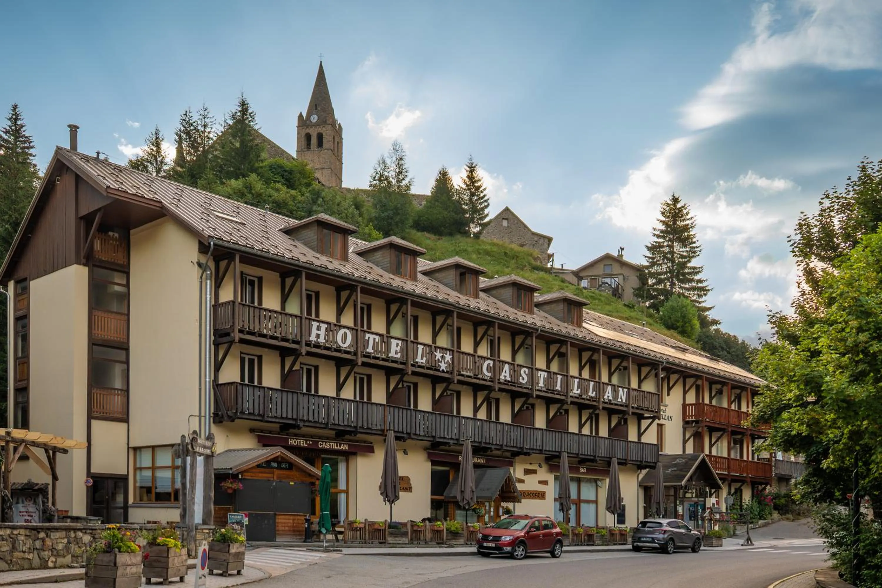 Property building in Hotel Castillan