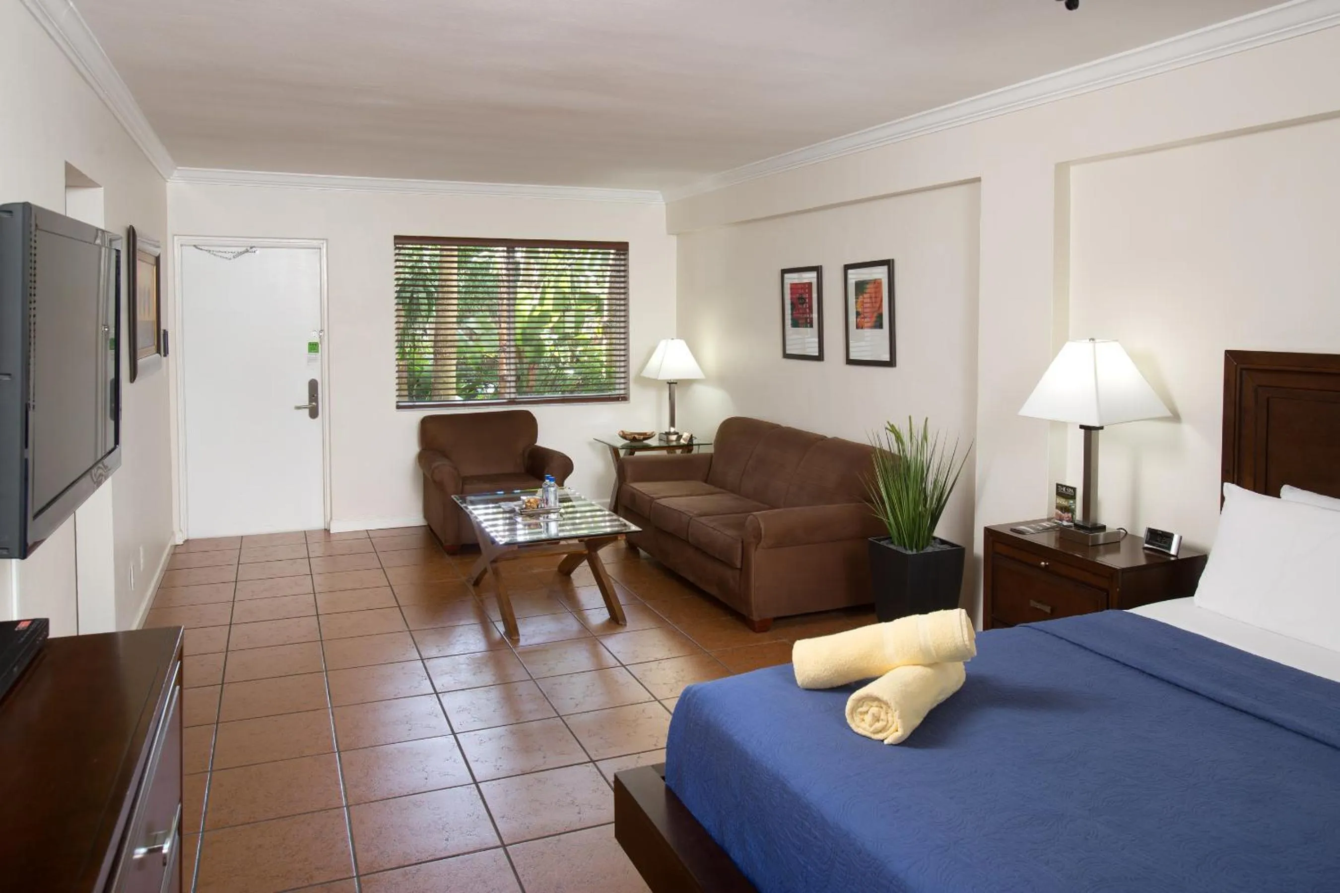 Bed in The Grand Resort and Spa & Worthington All Male