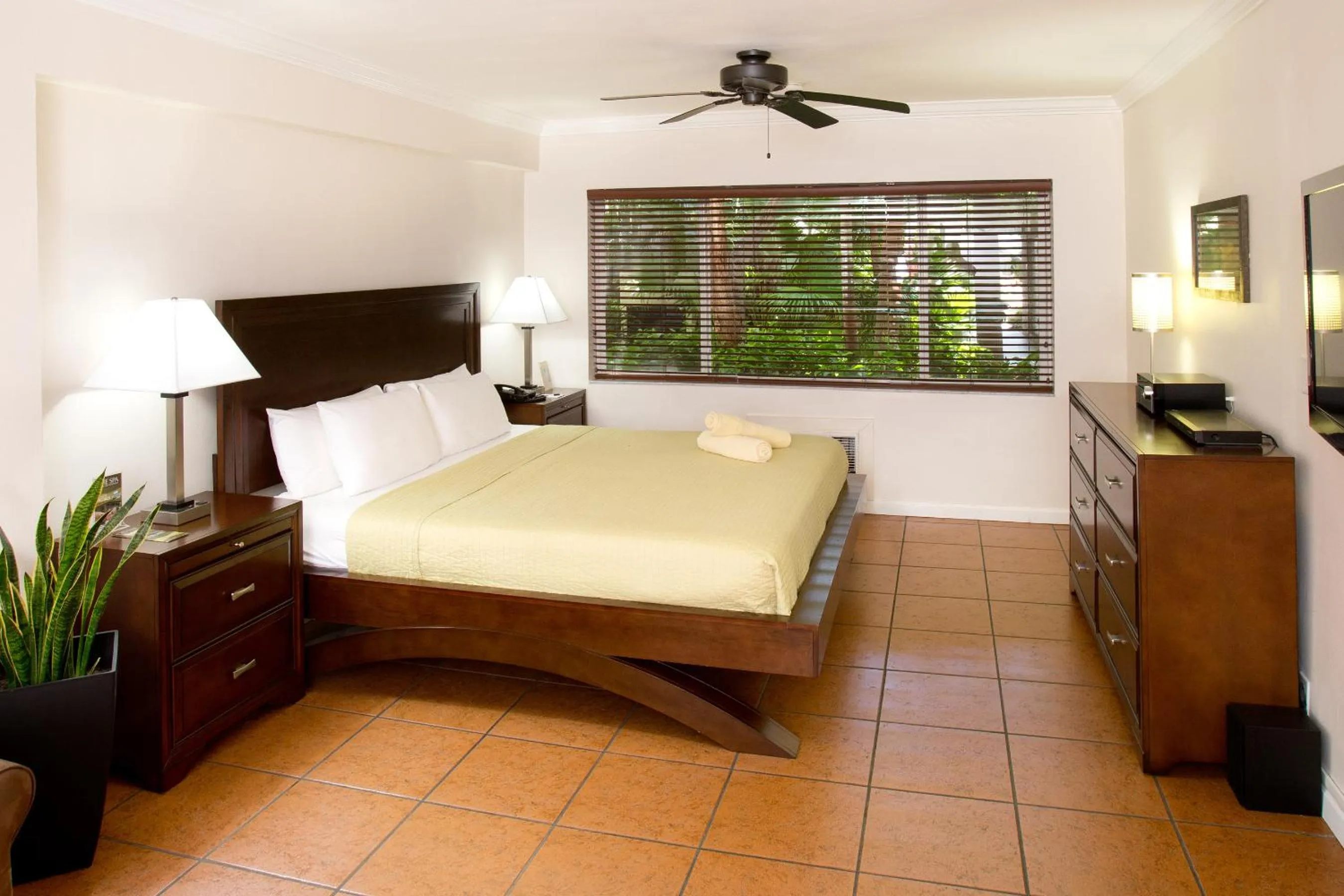 Bedroom, Bed in The Grand Resort and Spa & Worthington All Male