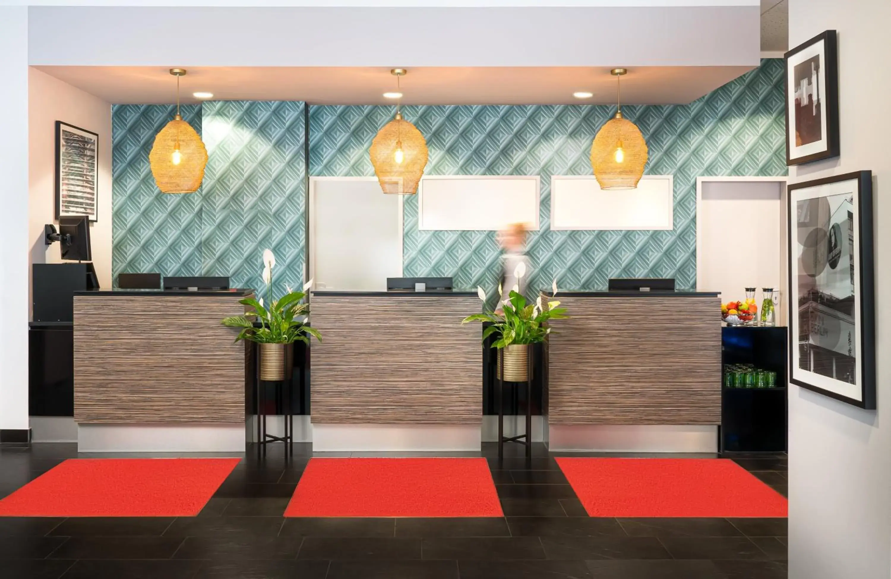 Lobby or reception in Leonardo Hotel Berlin Lobby or reception in Leonardo Hotel Berlin