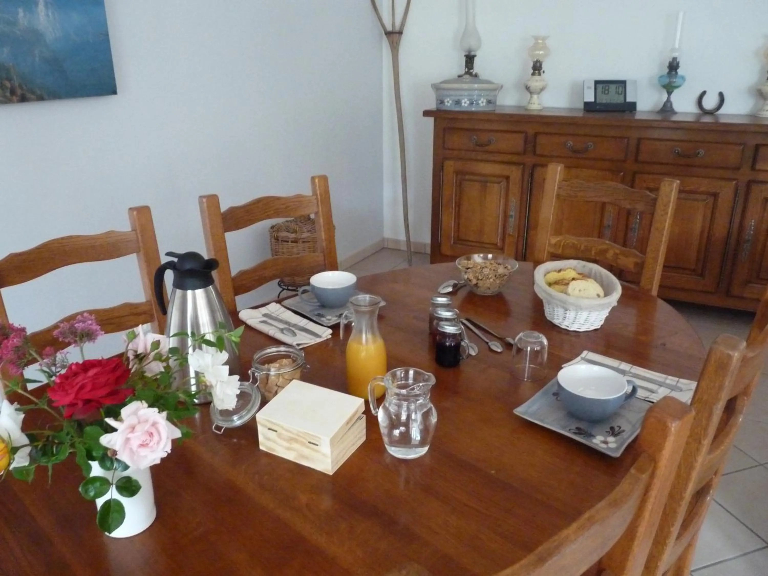 Continental breakfast in La Bouillarde