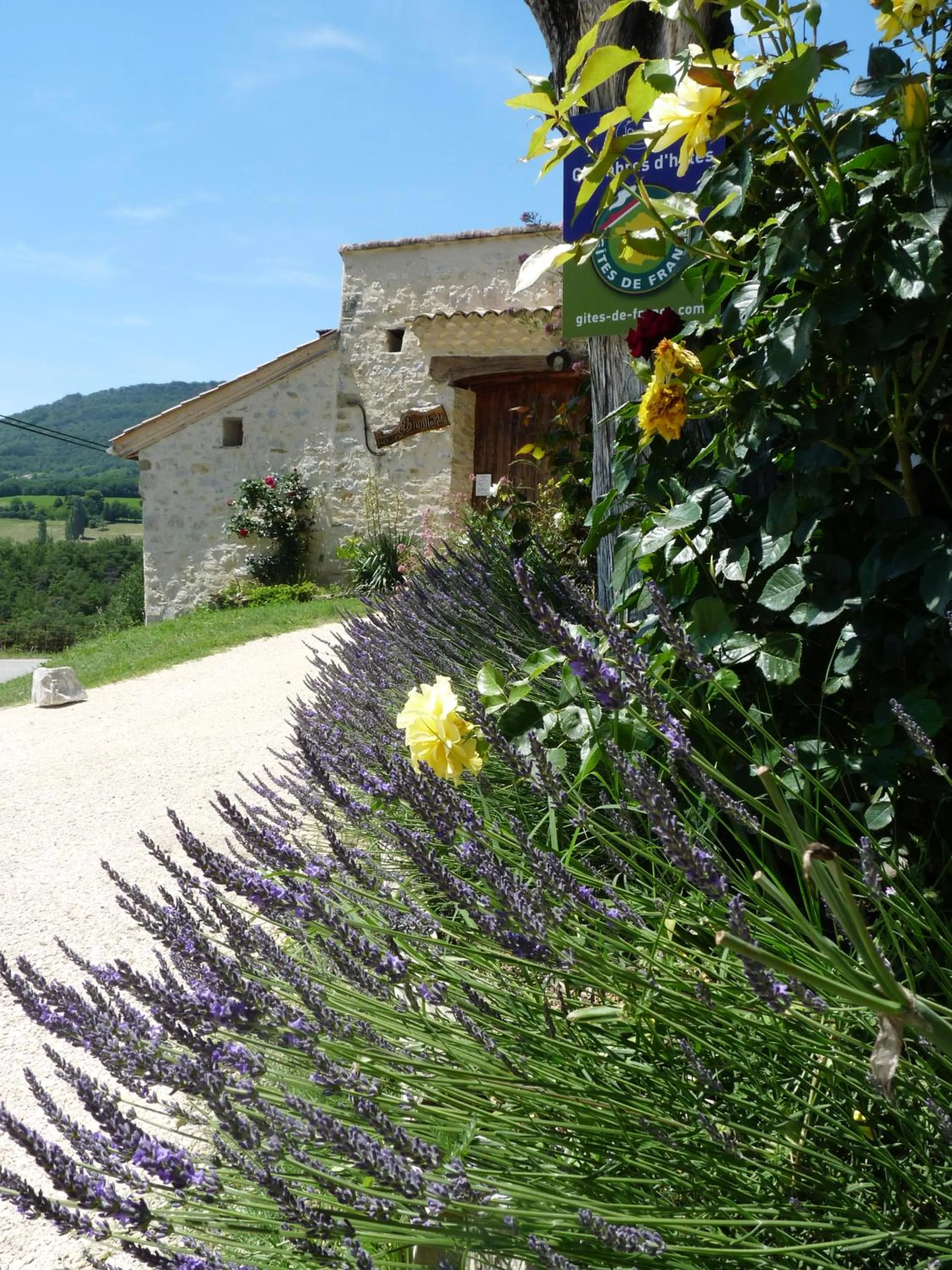 Property building in La Bouillarde