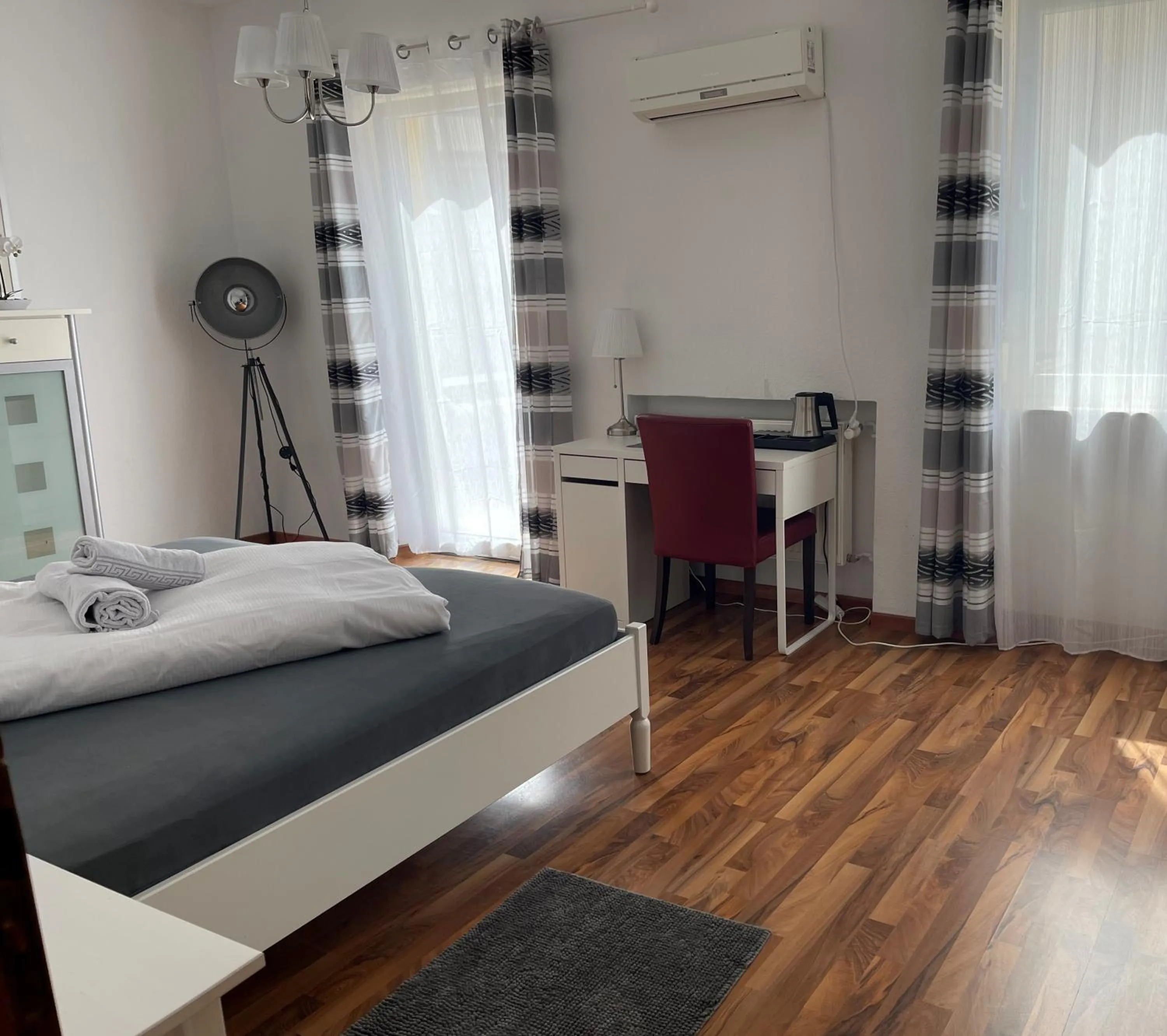 Bed in Hotel Schweizer Stubb