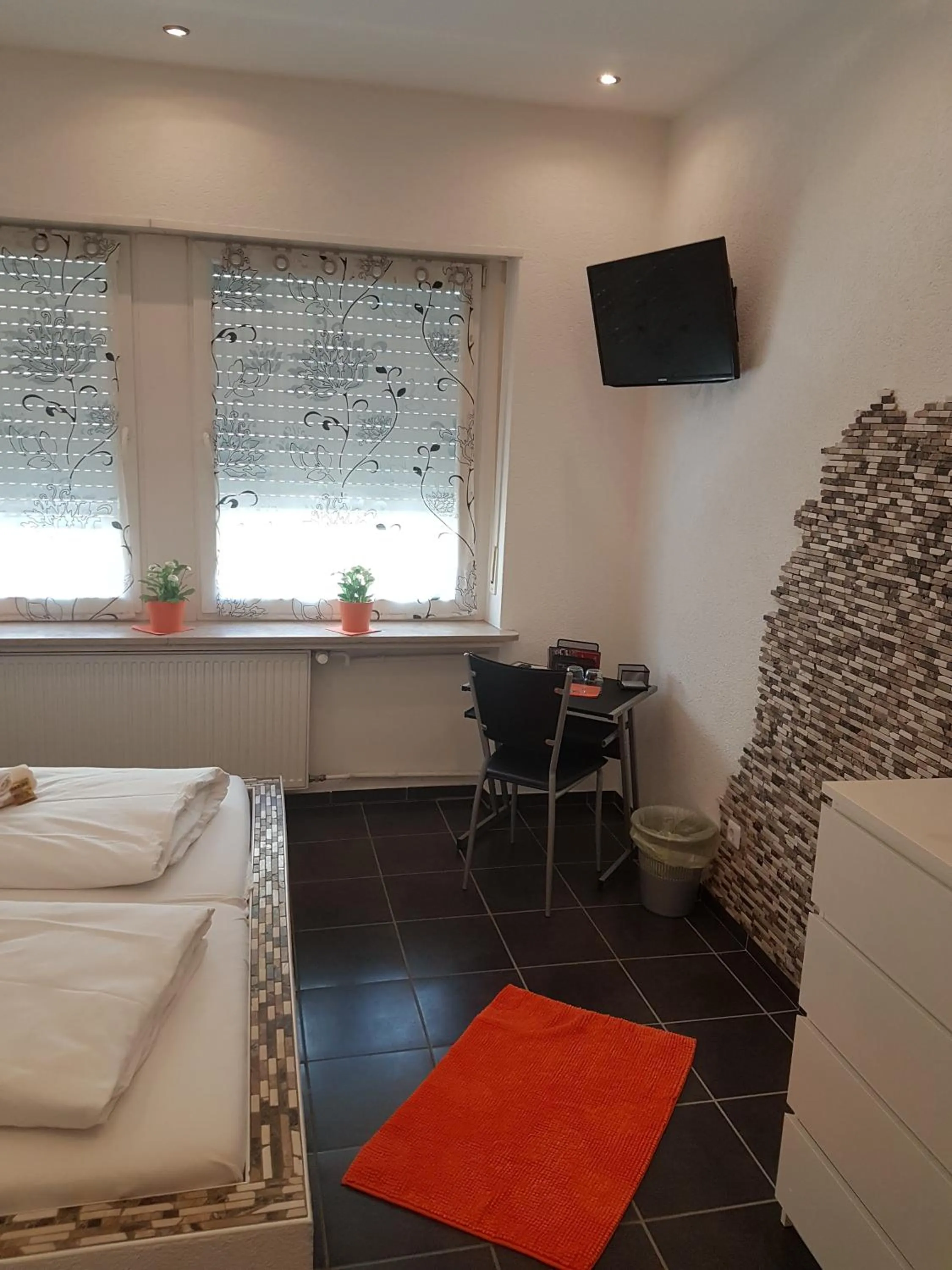 Bed in Hotel Schweizer Stubb