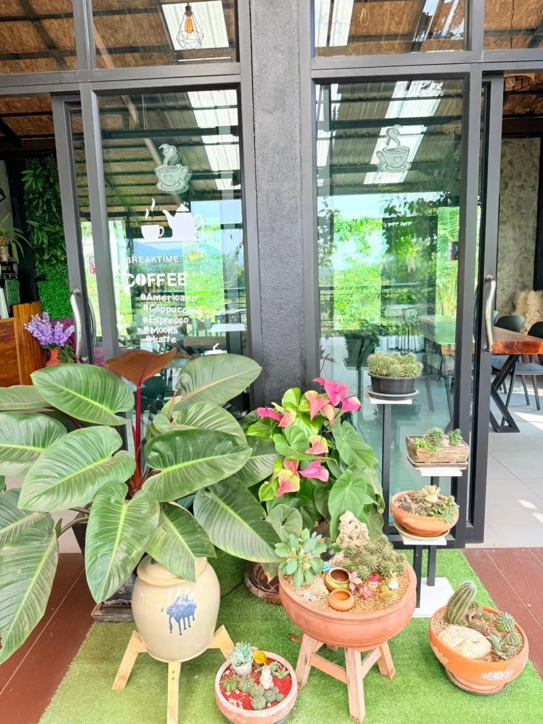 Garden in Baan Suan Hill Resort