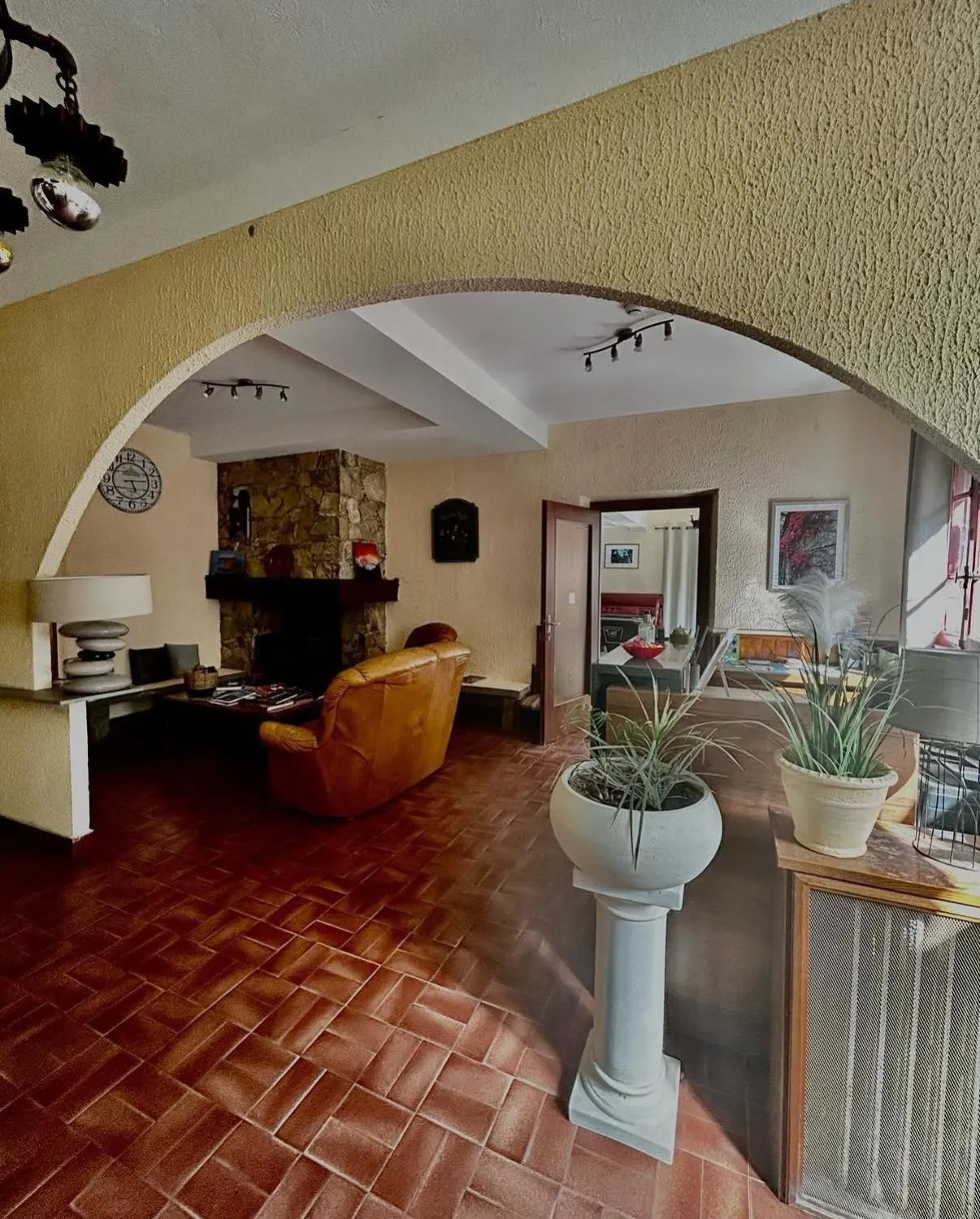 Lobby or reception in Hôtel - Pub Le Petit Bosquet