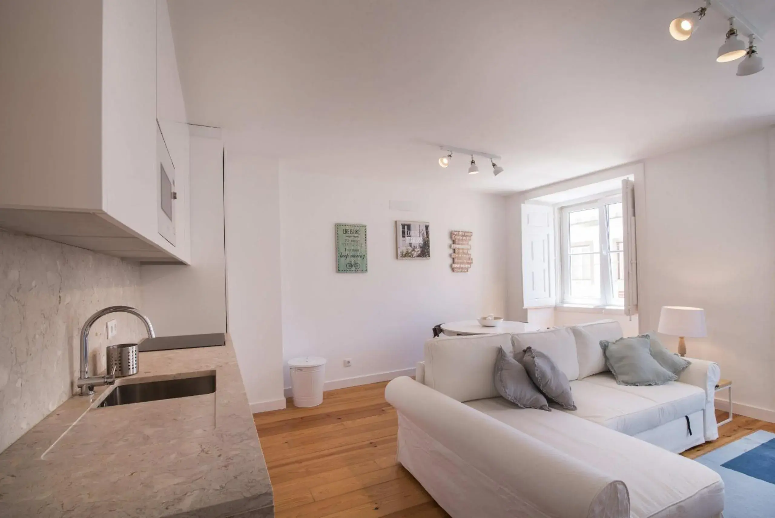 Two-Bedroom Apartment in Alfama Premium by Homing Two-Bedroom Apartment in Alfama Premium by Homing