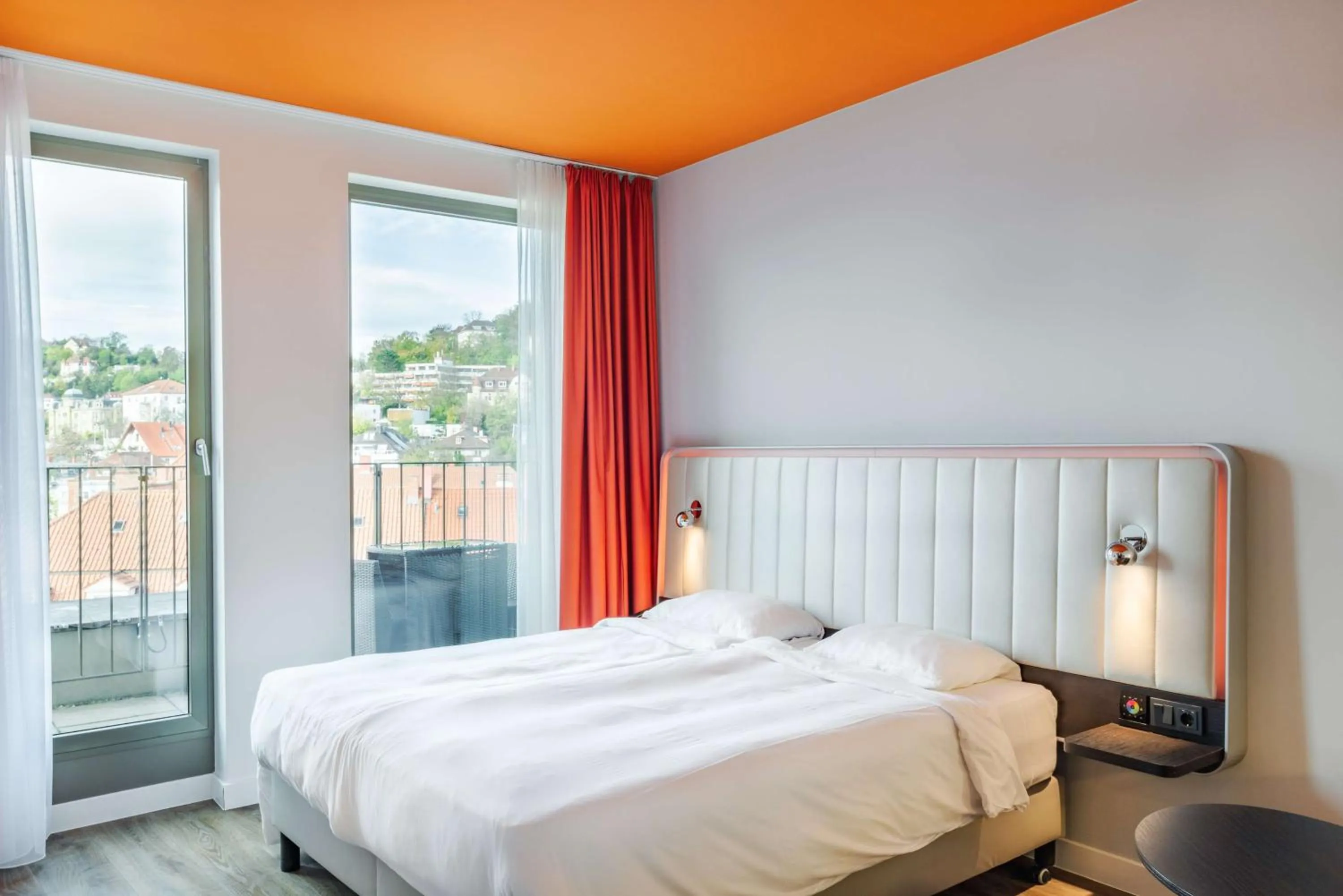 Bedroom, Bed in Park Inn by Radisson Stuttgart