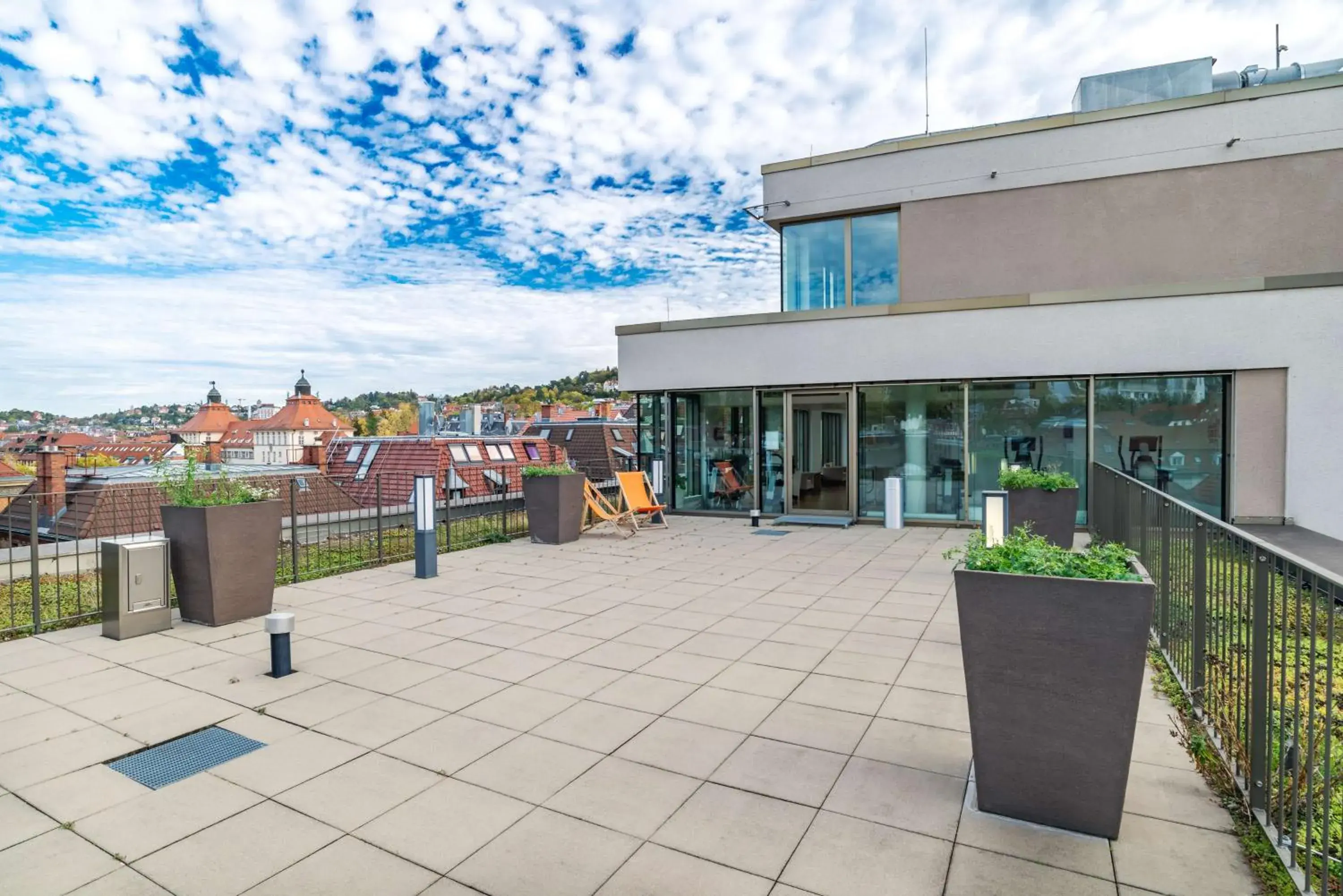 Fitness centre/facilities in Park Inn by Radisson Stuttgart Fitness centre/facilities in Park Inn by Radisson Stuttgart