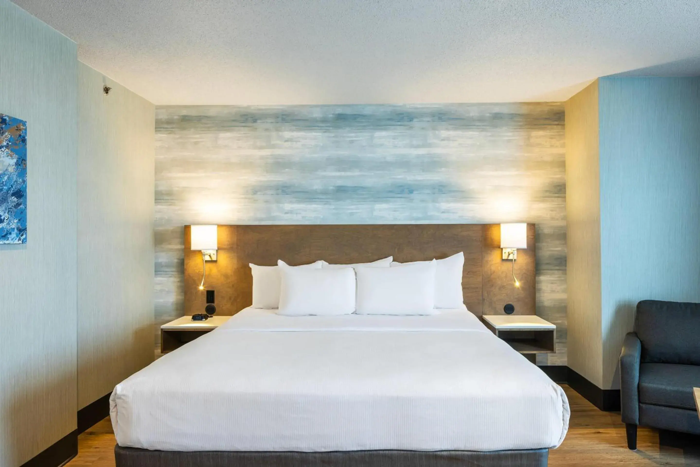 Bedroom, Bed in Quality Inn & Suites Bedroom, Bed in Quality Inn & Suites