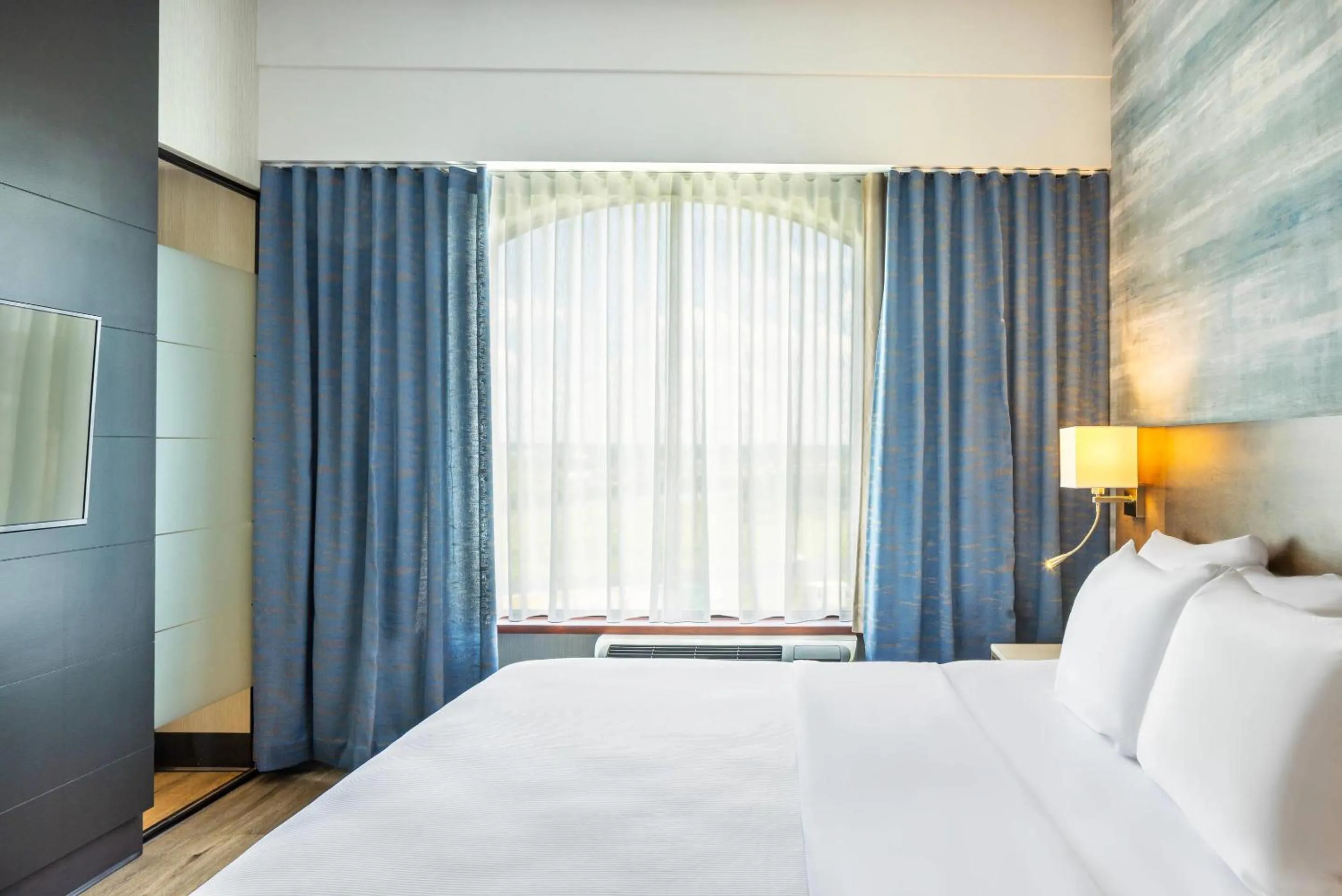 Bedroom, Bed in Quality Inn & Suites