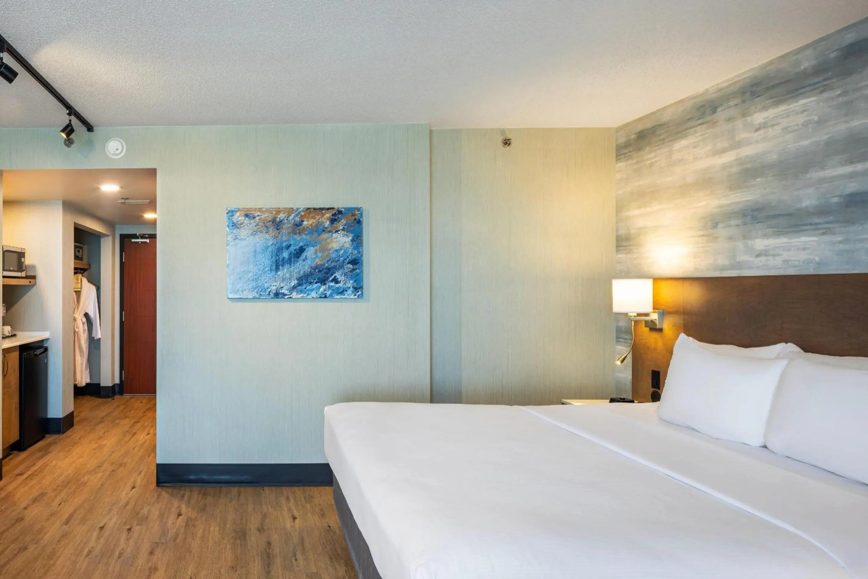 Bedroom, Bed in Quality Inn & Suites