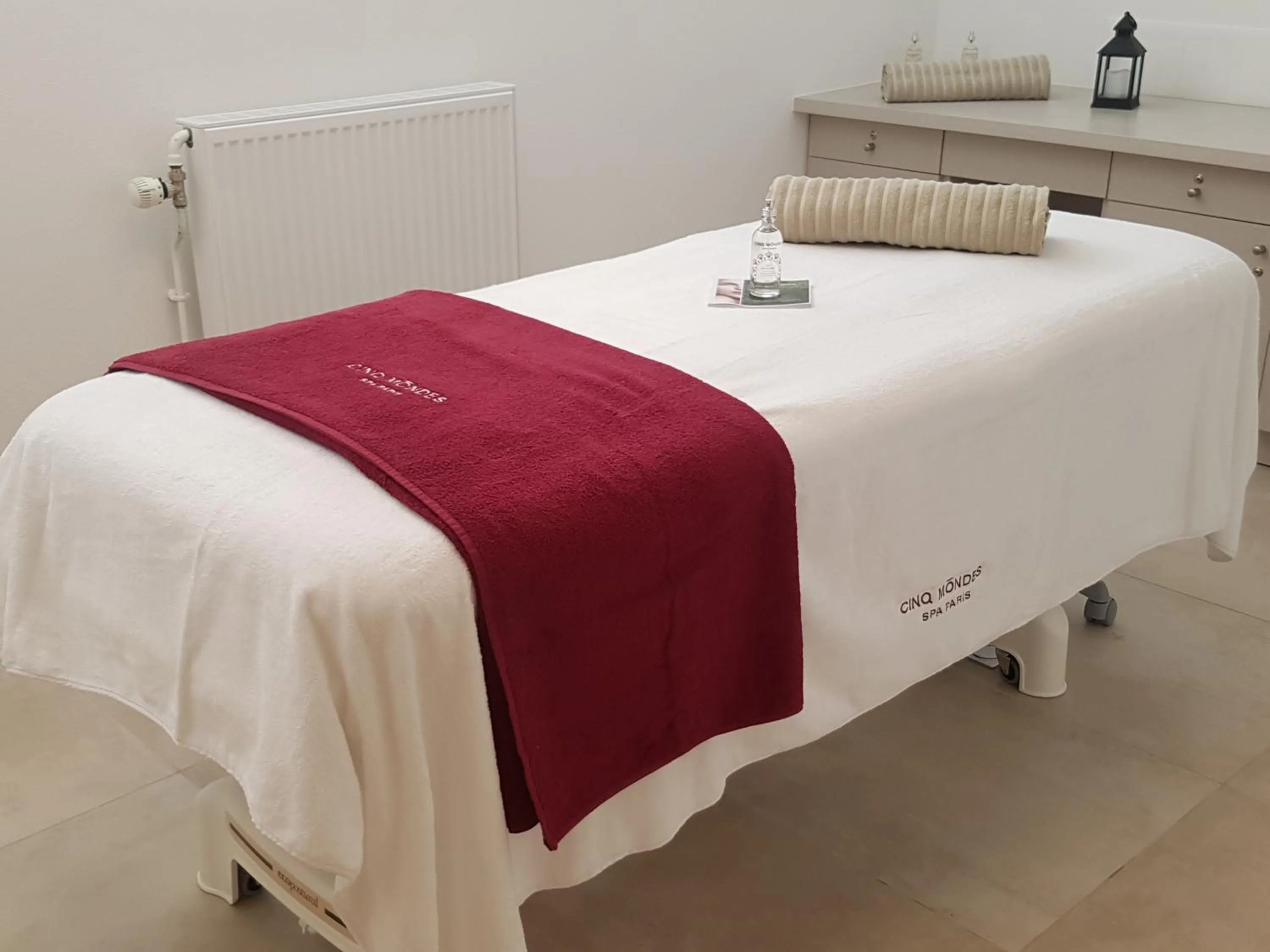 Spa and wellness centre/facilities, Bed in Hotel Spa Les Rives Sauvages