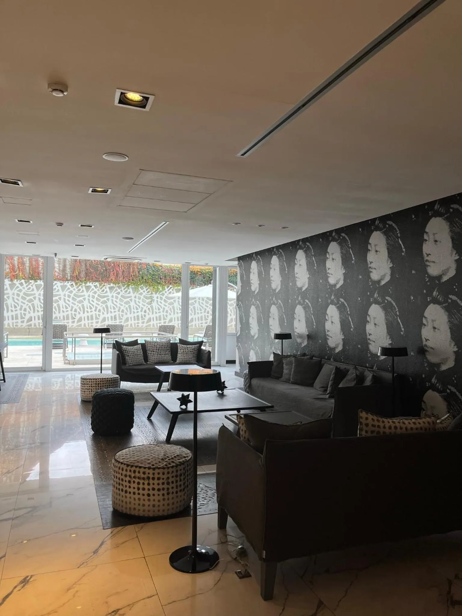 Living room in Ilum Experience Home