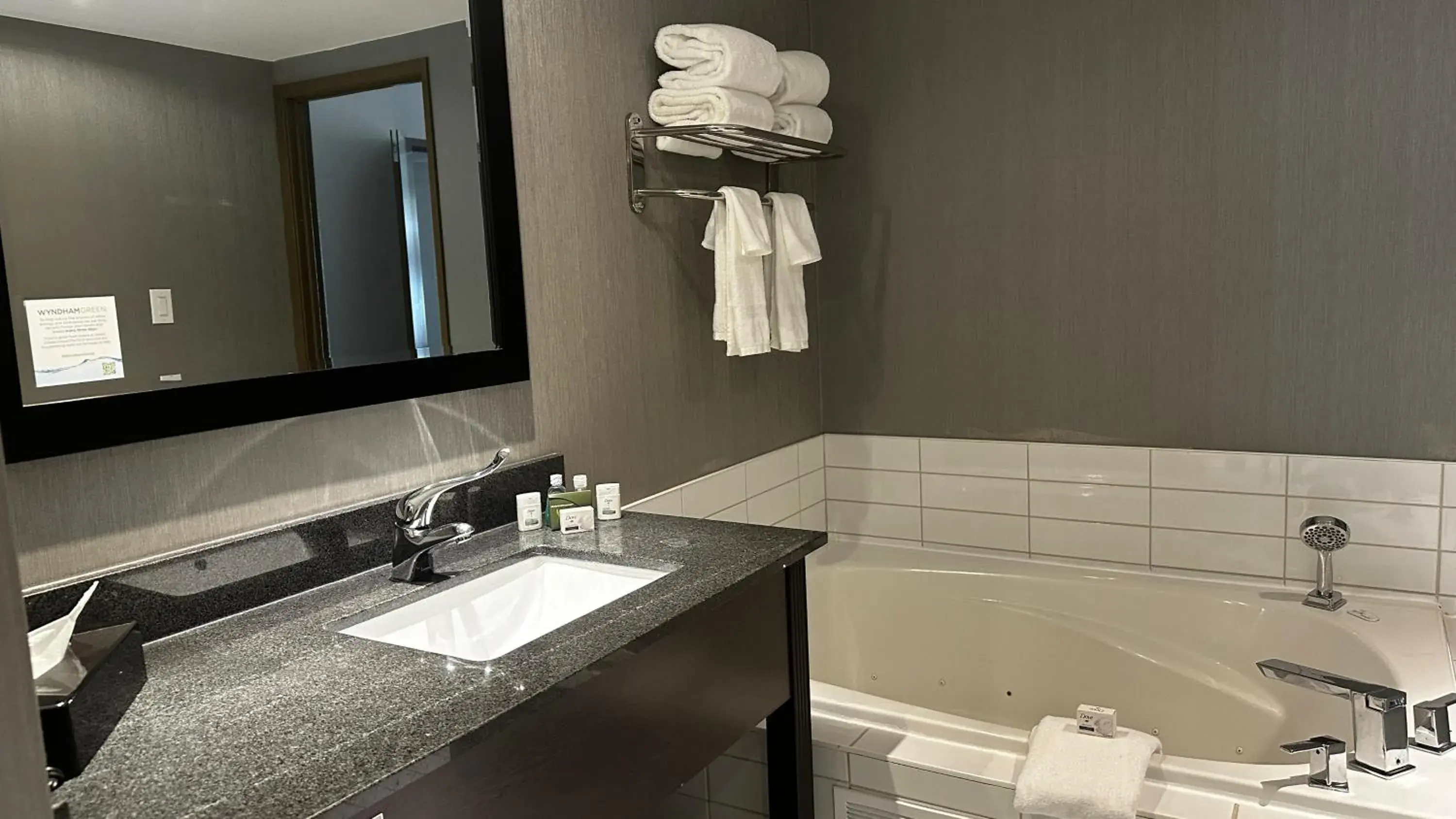 Bathroom in Ramada Plaza by Wyndham Niagara Falls Bathroom in Ramada Plaza by Wyndham Niagara Falls