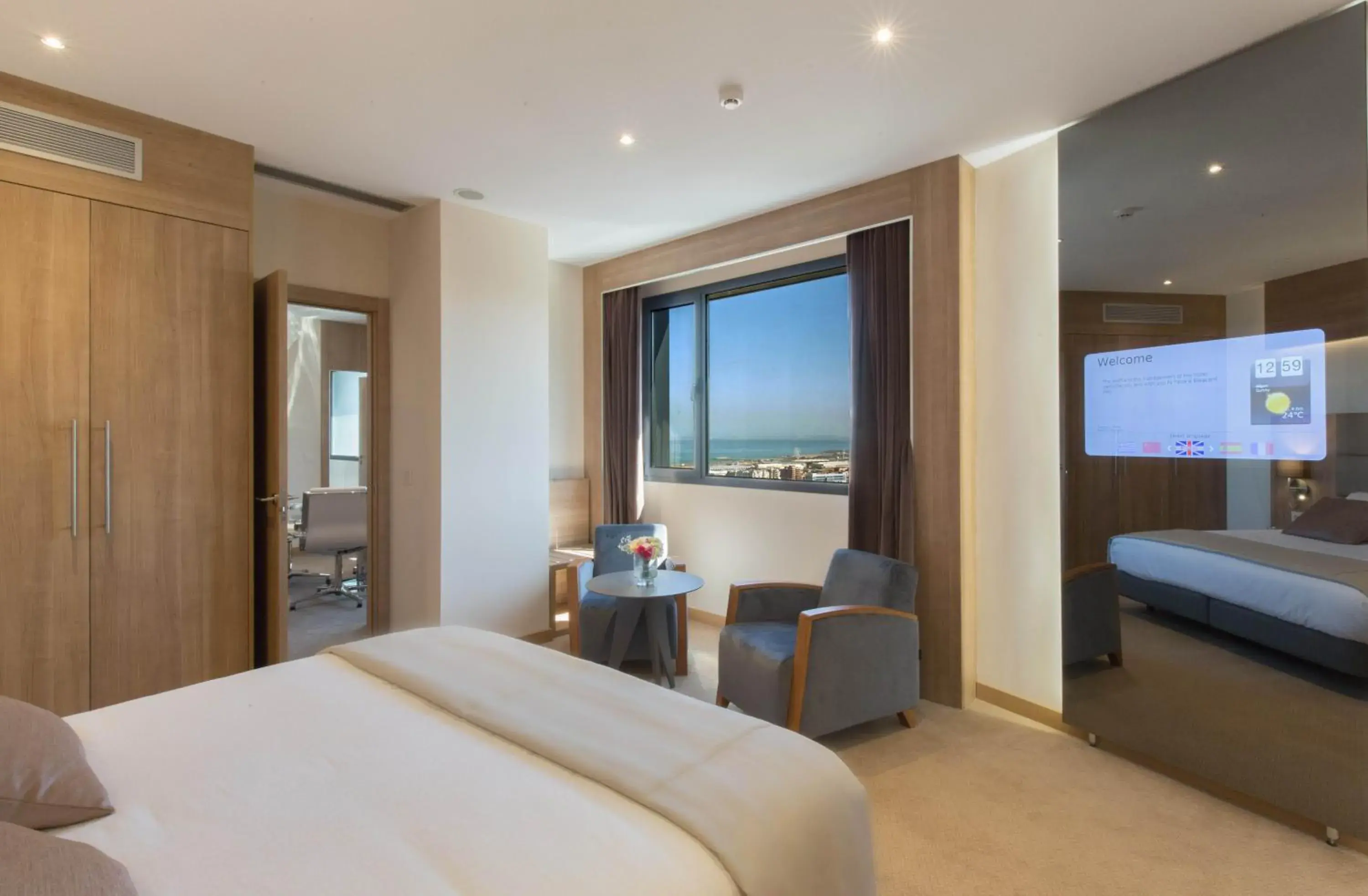 Sea view, Bed in Lamaraz Hotels Sea view, Bed in Lamaraz Hotels