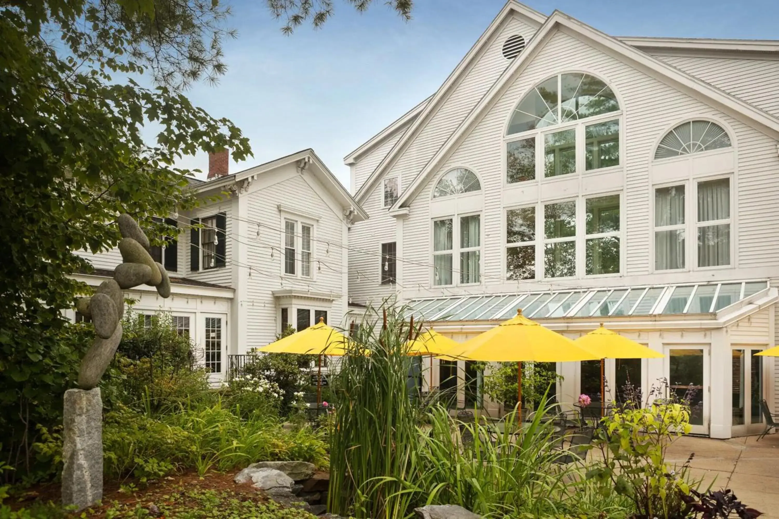 Property building in The Harraseeket Inn & Event House Freeport Downtown Property building in The Harraseeket Inn & Event House Freeport Downtown