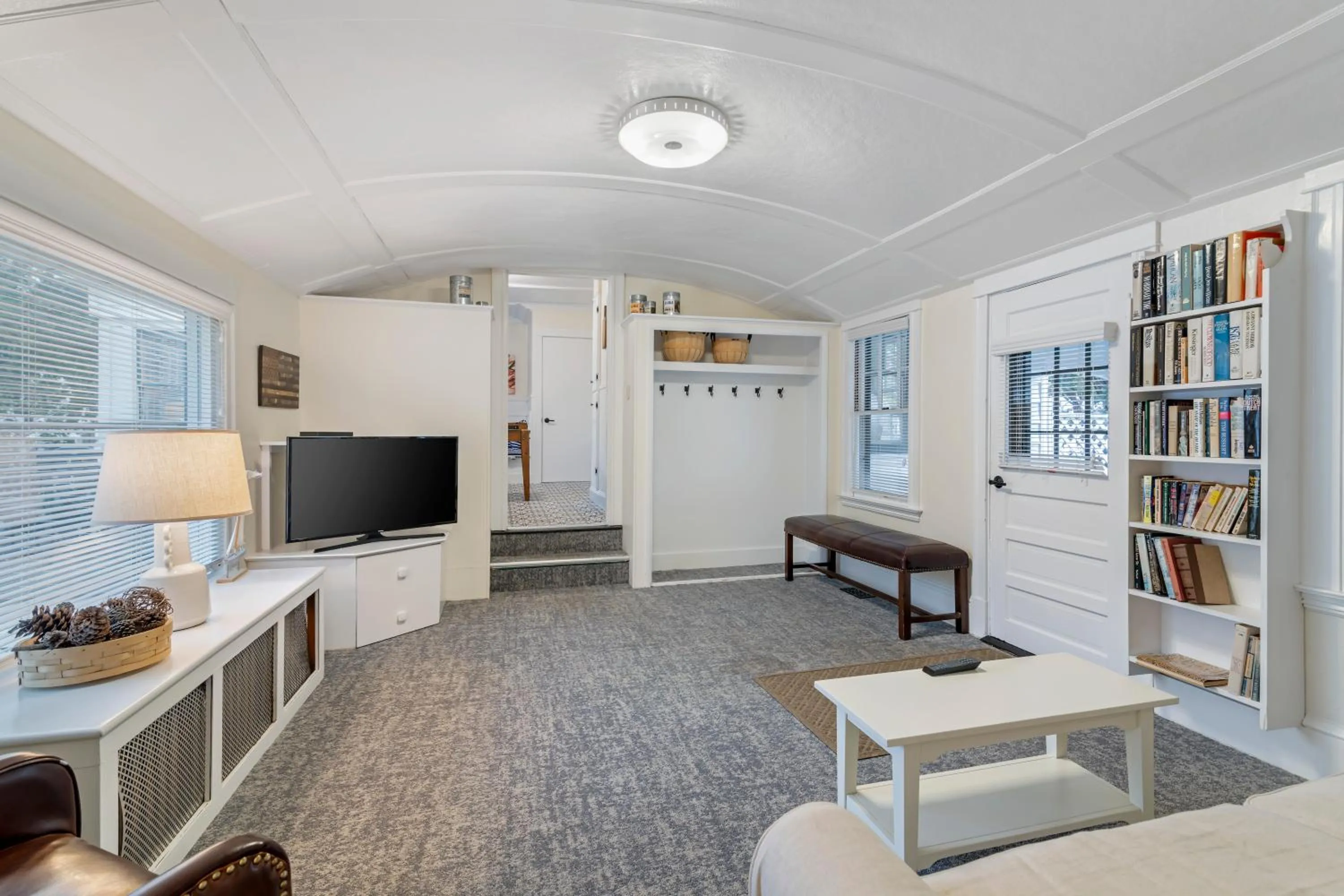 Library in The Harraseeket Inn & Event House Freeport Downtown