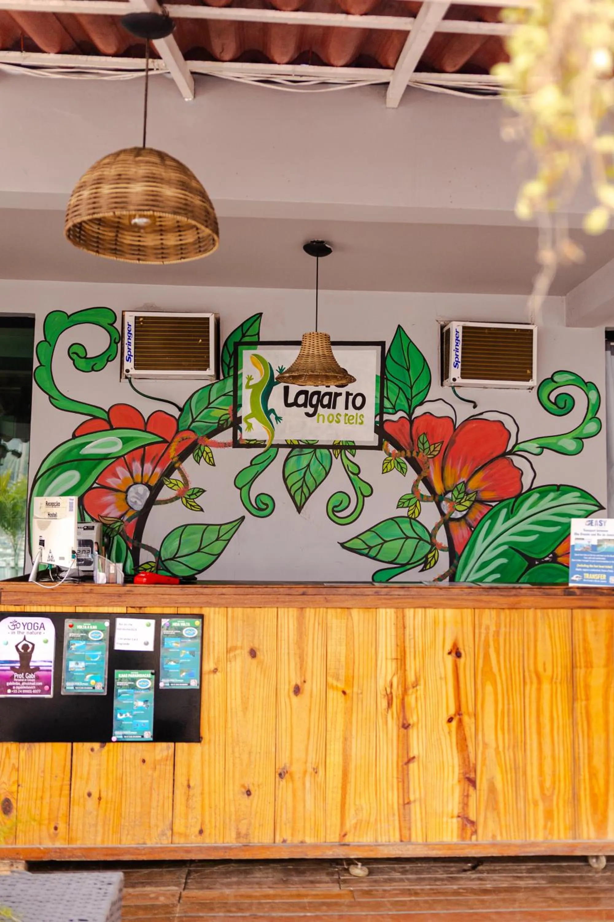 Lobby or reception in Che Lagarto Hostel Ilha Grande