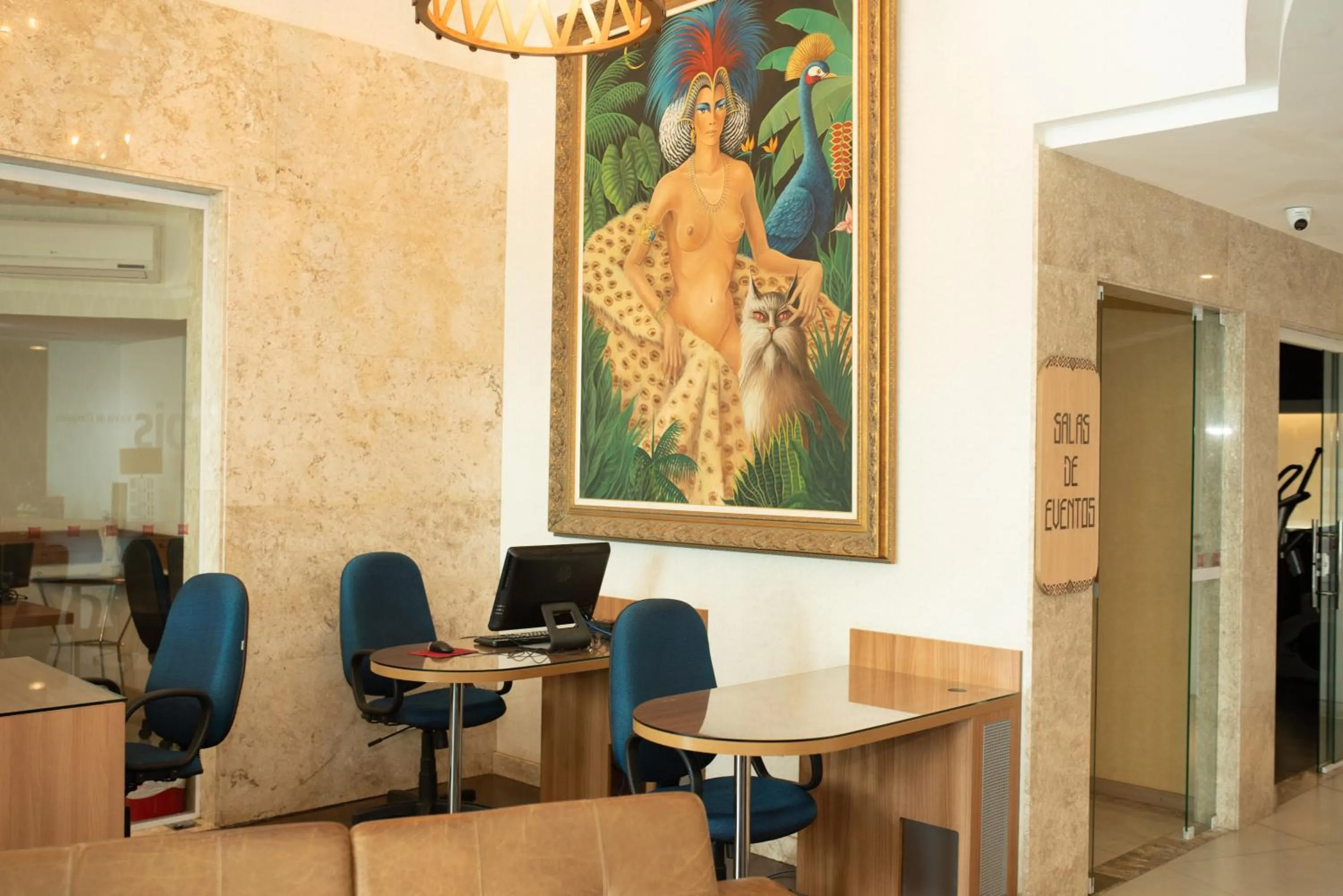 Seating area in ibis Vitoria da Conquista