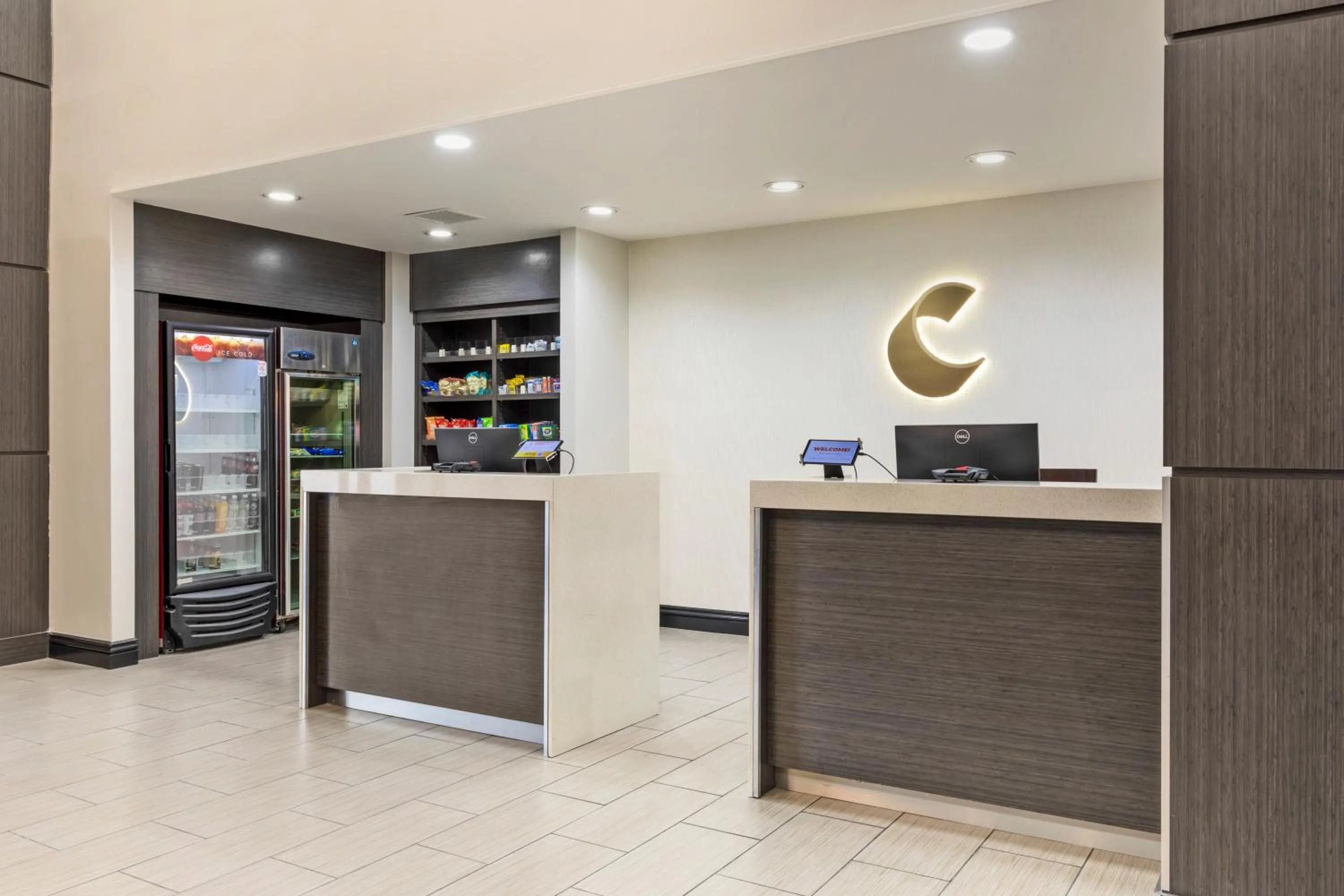 Lobby or reception in Comfort Inn & Suites Irving Las Colinas DFW