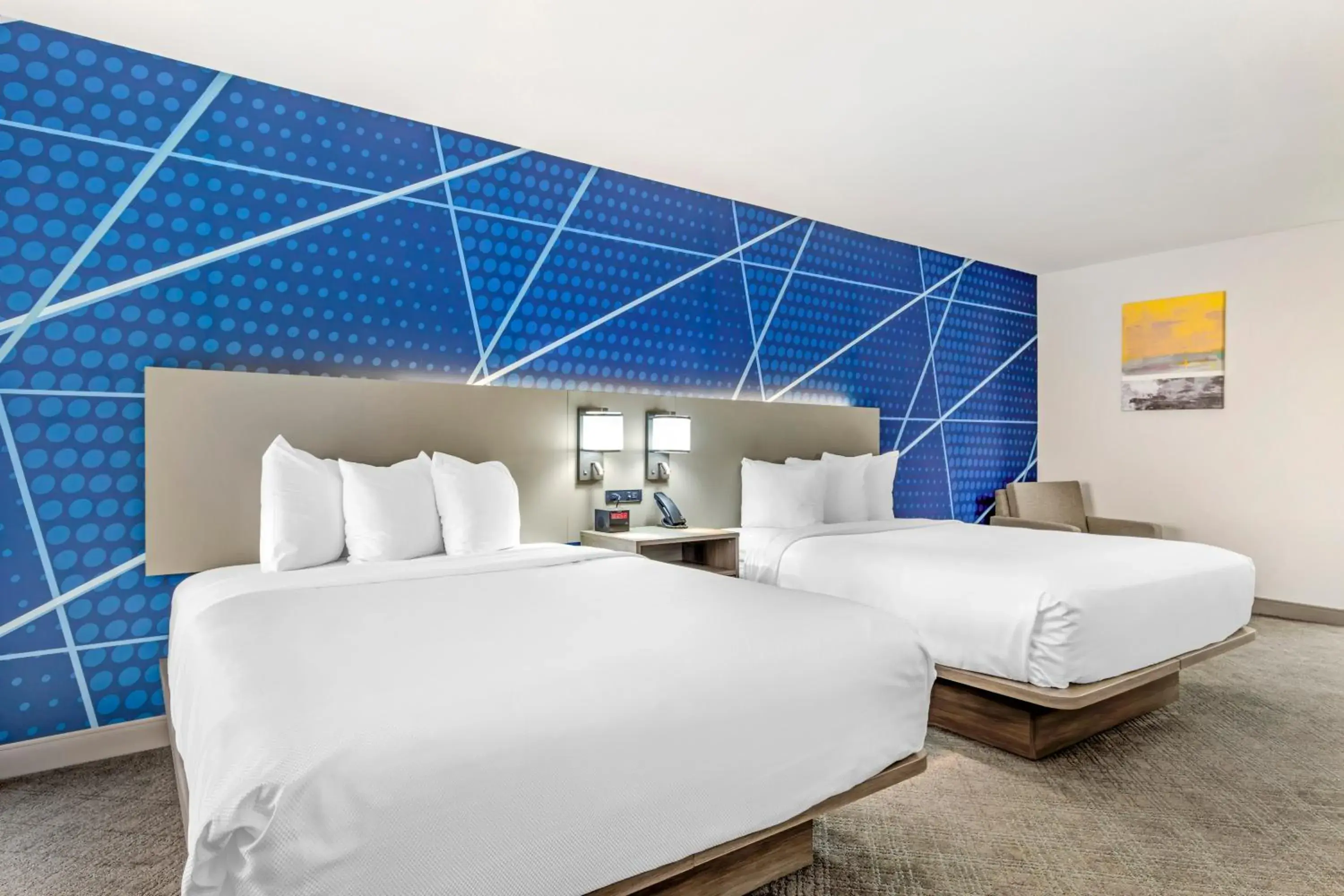 Photo of the whole room, Bed in Comfort Inn & Suites Irving Las Colinas DFW Photo of the whole room, Bed in Comfort Inn & Suites Irving Las Colinas DFW