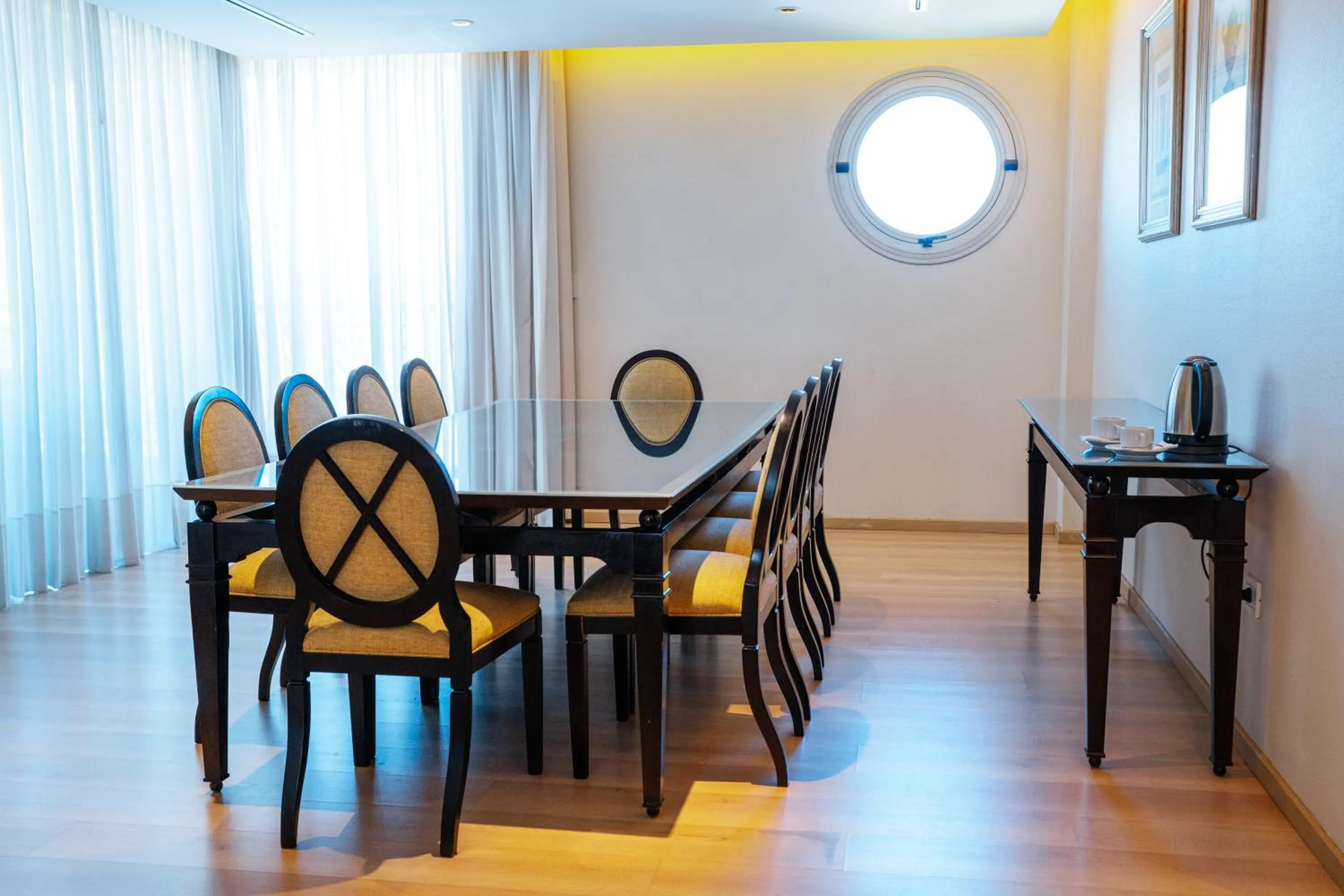 Meeting/conference room in Amérian Mendoza