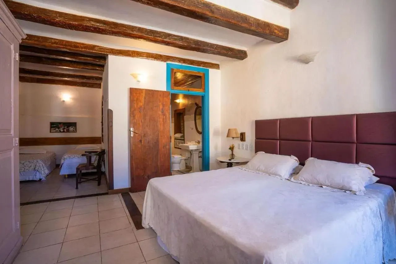 Deluxe Quadruple Room in Pousada do Amparo Deluxe Quadruple Room in Pousada do Amparo