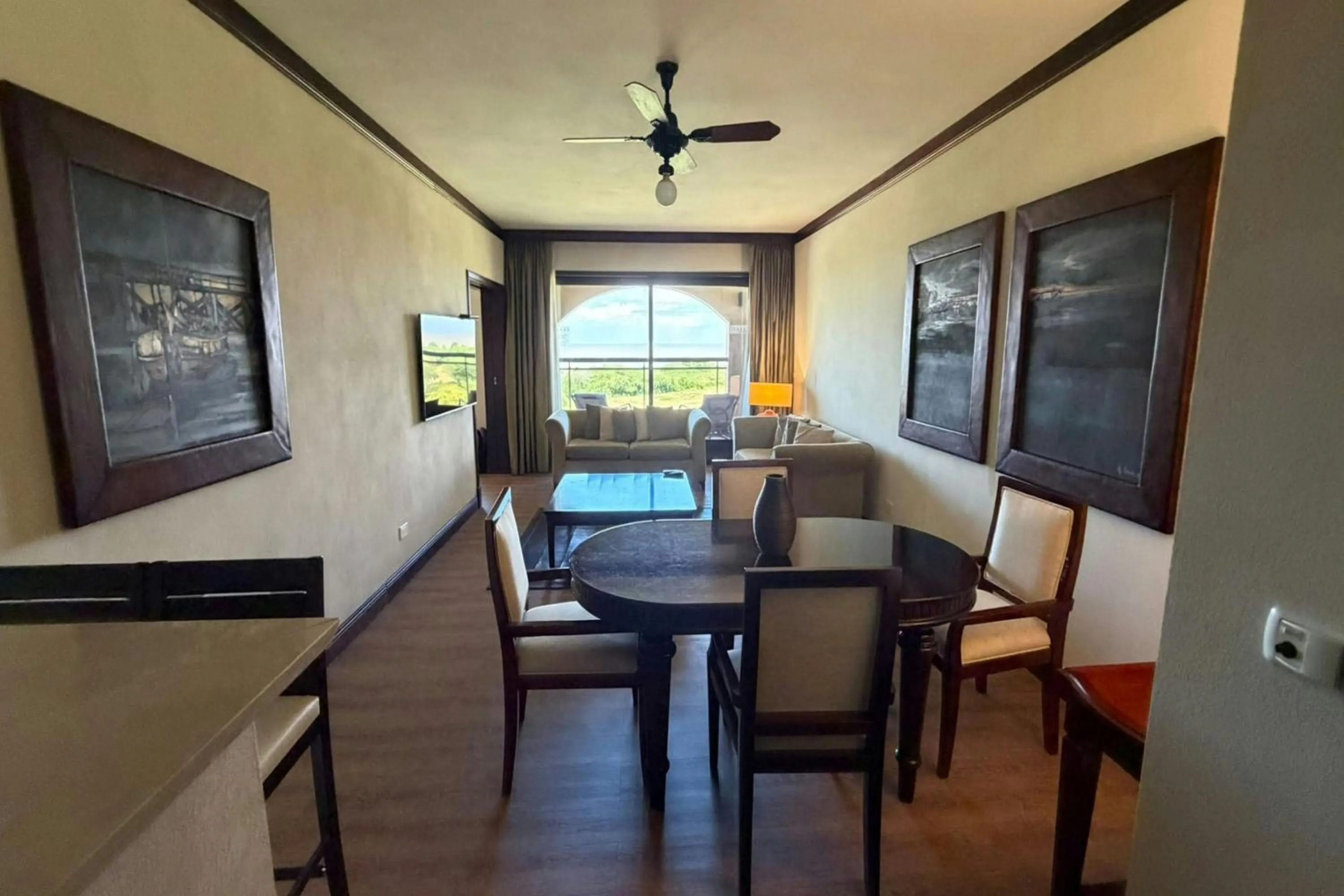 Photo of the whole room in Sheraton Colonia Golf & Spa Resort