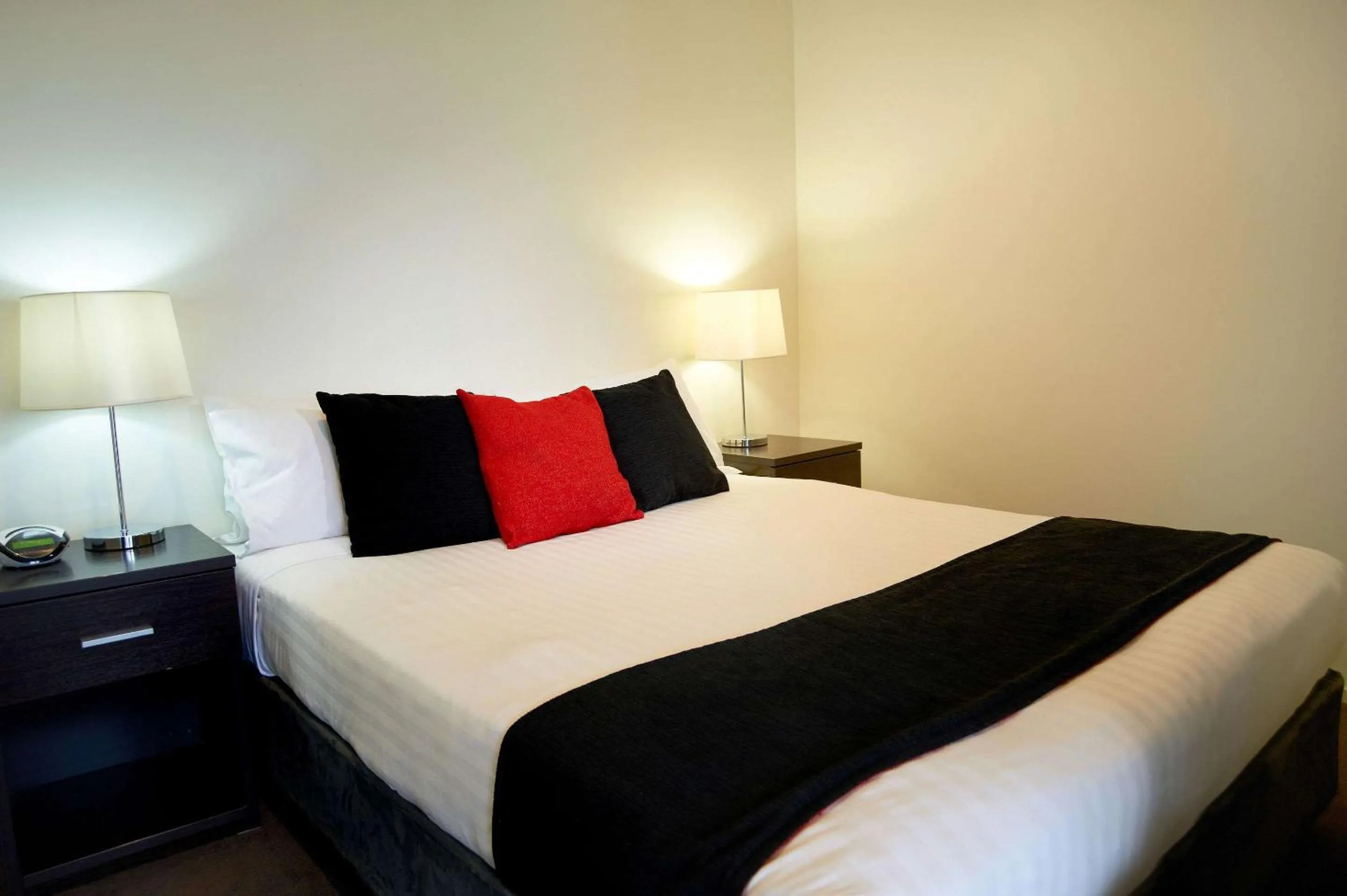 Bedroom, Bed in Comfort Apartments on Elizabeth