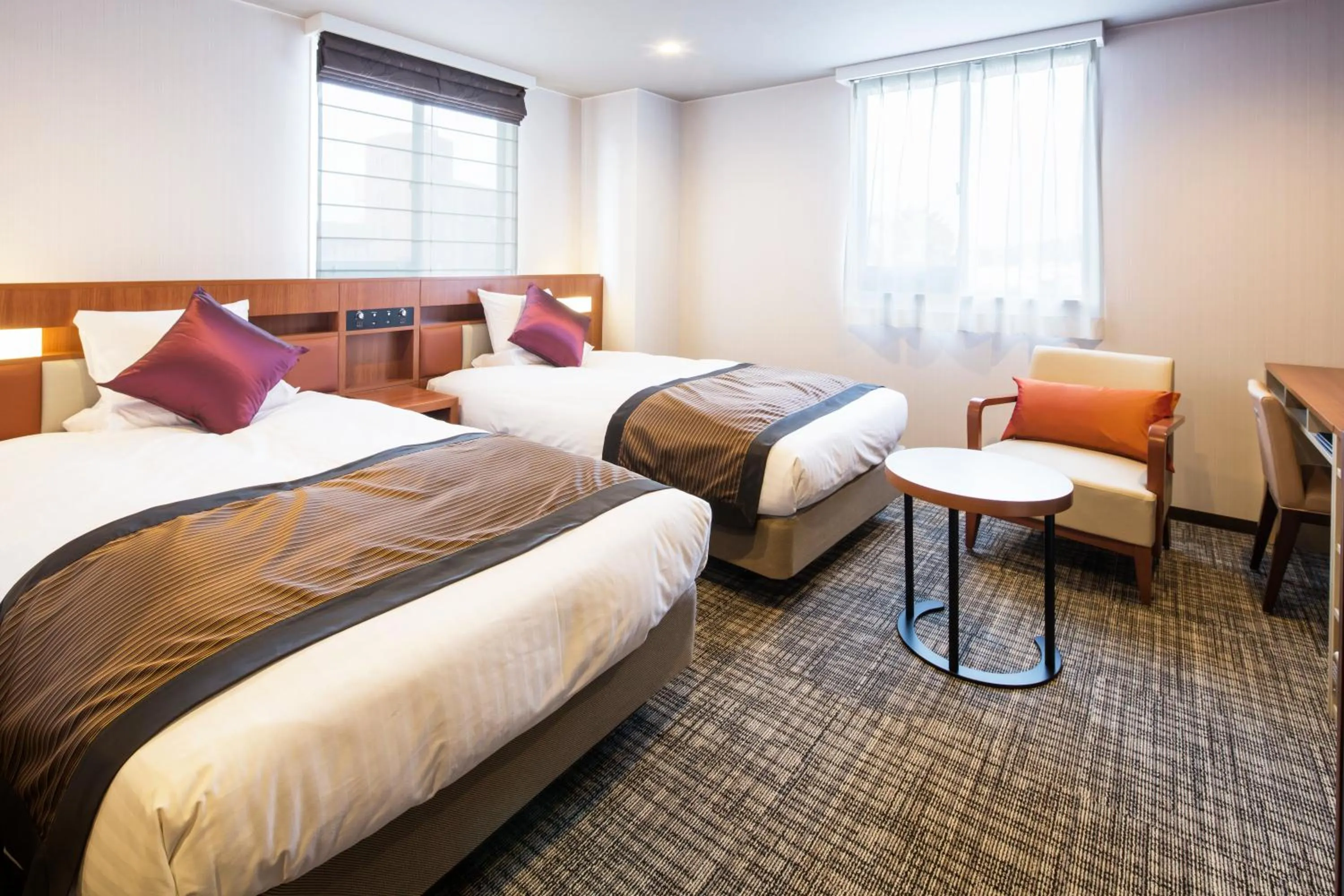 Photo of the whole room, Bed in HOTEL MYSTAYS Kanazawa Castle