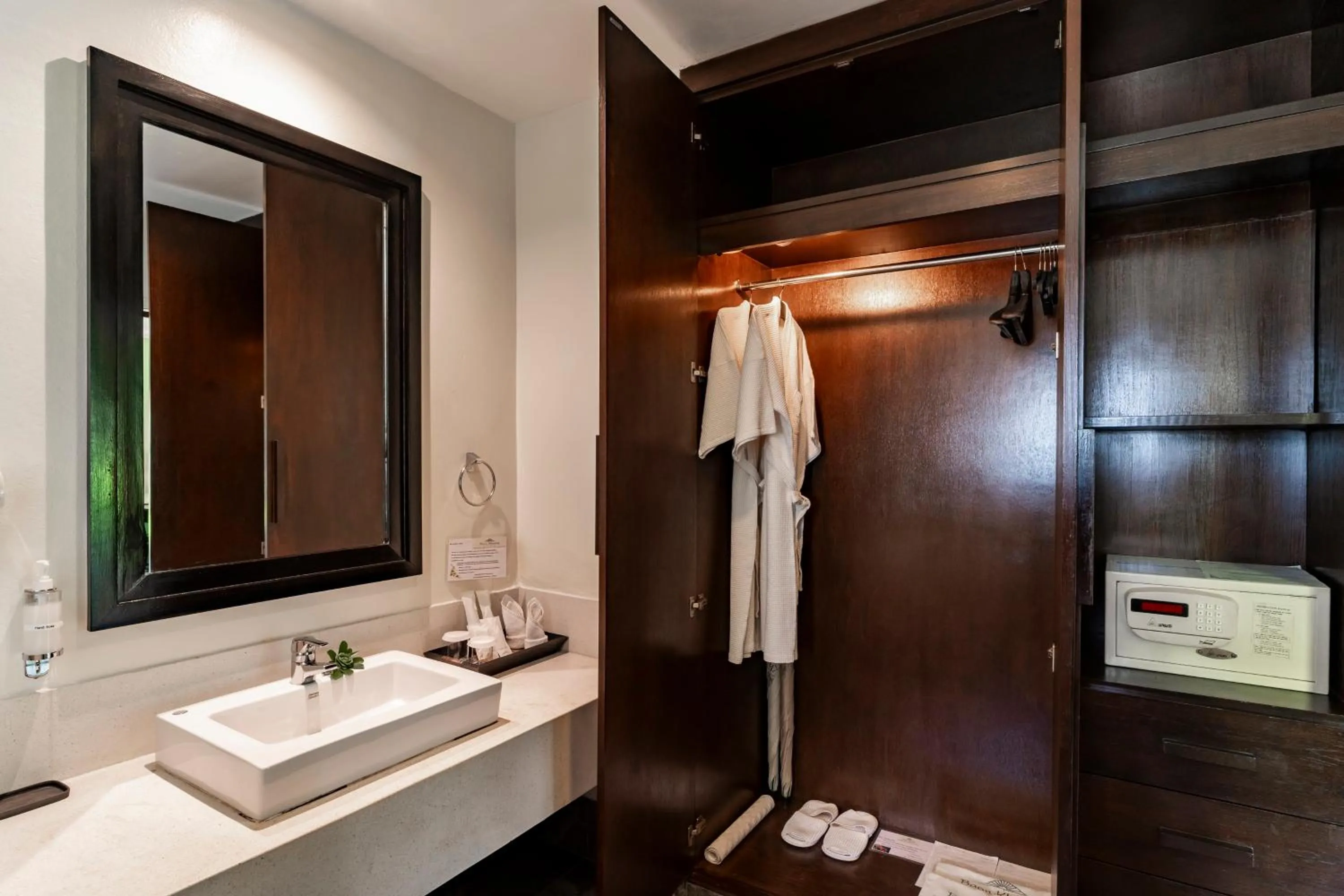 safe in Baan Khaolak Beach Resort