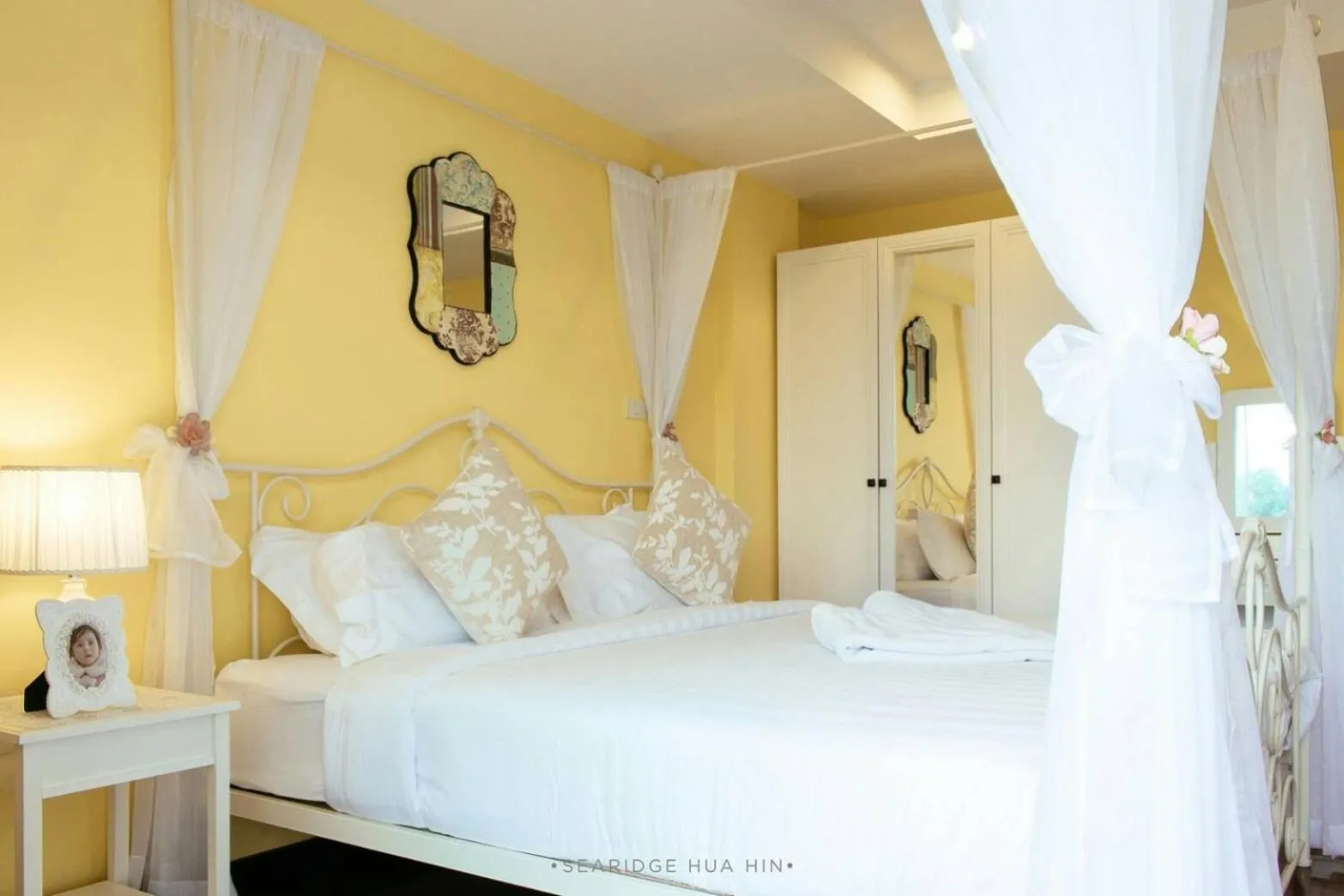Bed in SeaRidge Hua Hin Resort & Poolvilla