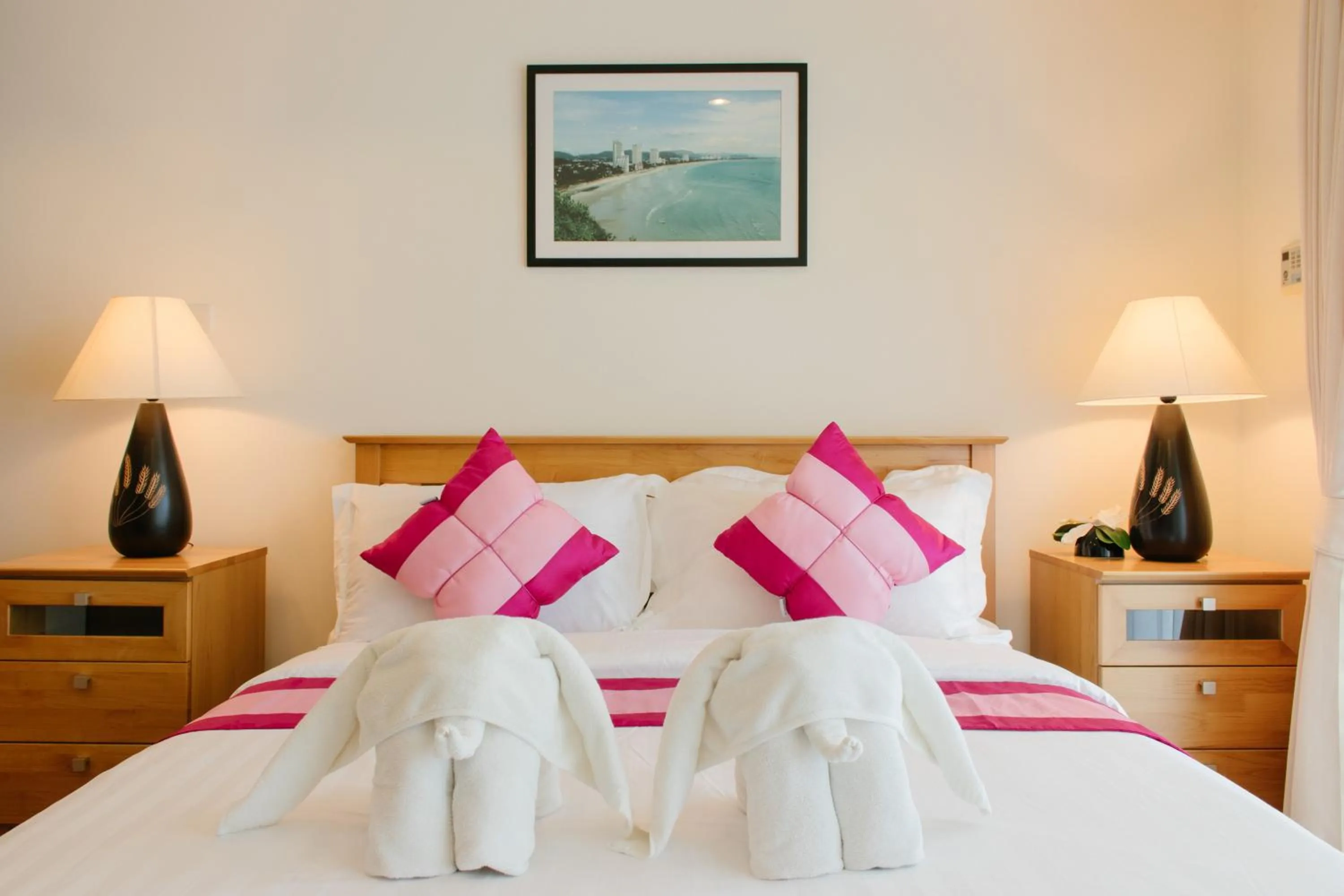Bed in SeaRidge Hua Hin Resort & Poolvilla