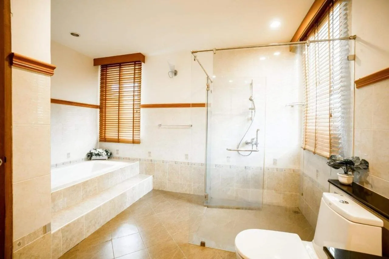 SeaRidge Hua Hin Resort & Poolvilla