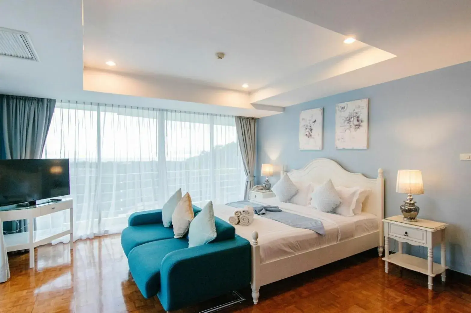 Deluxe Family Suite in SeaRidge Hua Hin Resort & Poolvilla Deluxe Family Suite in SeaRidge Hua Hin Resort & Poolvilla