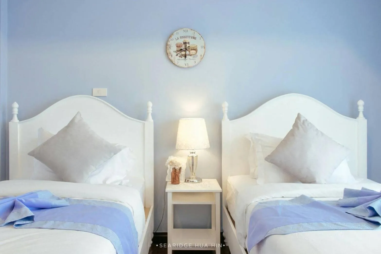 Bed in SeaRidge Hua Hin Resort & Poolvilla